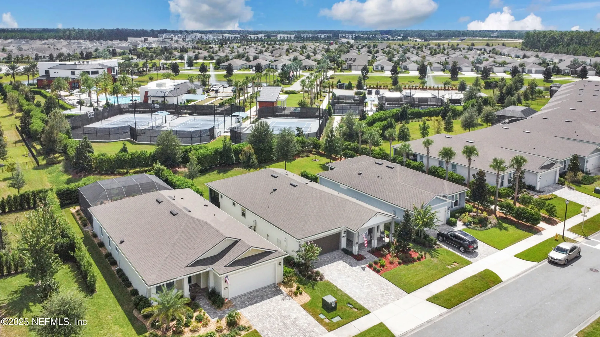 Property Slideshow image 29 of 35 | 10817 kentworth way, Jacksonville, FL, 32256