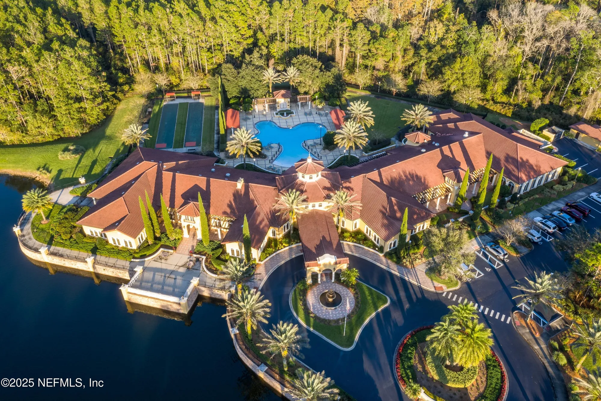 Property Slideshow image 5 of 52 | 9241 sunrise breeze ct, Jacksonville, FL, 32256