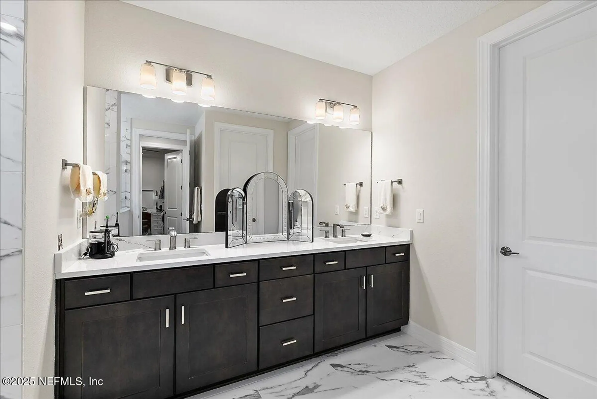 Property Slideshow image 22 of 69 | 577 curved bay trl, Ponte Vedra, FL, 32081