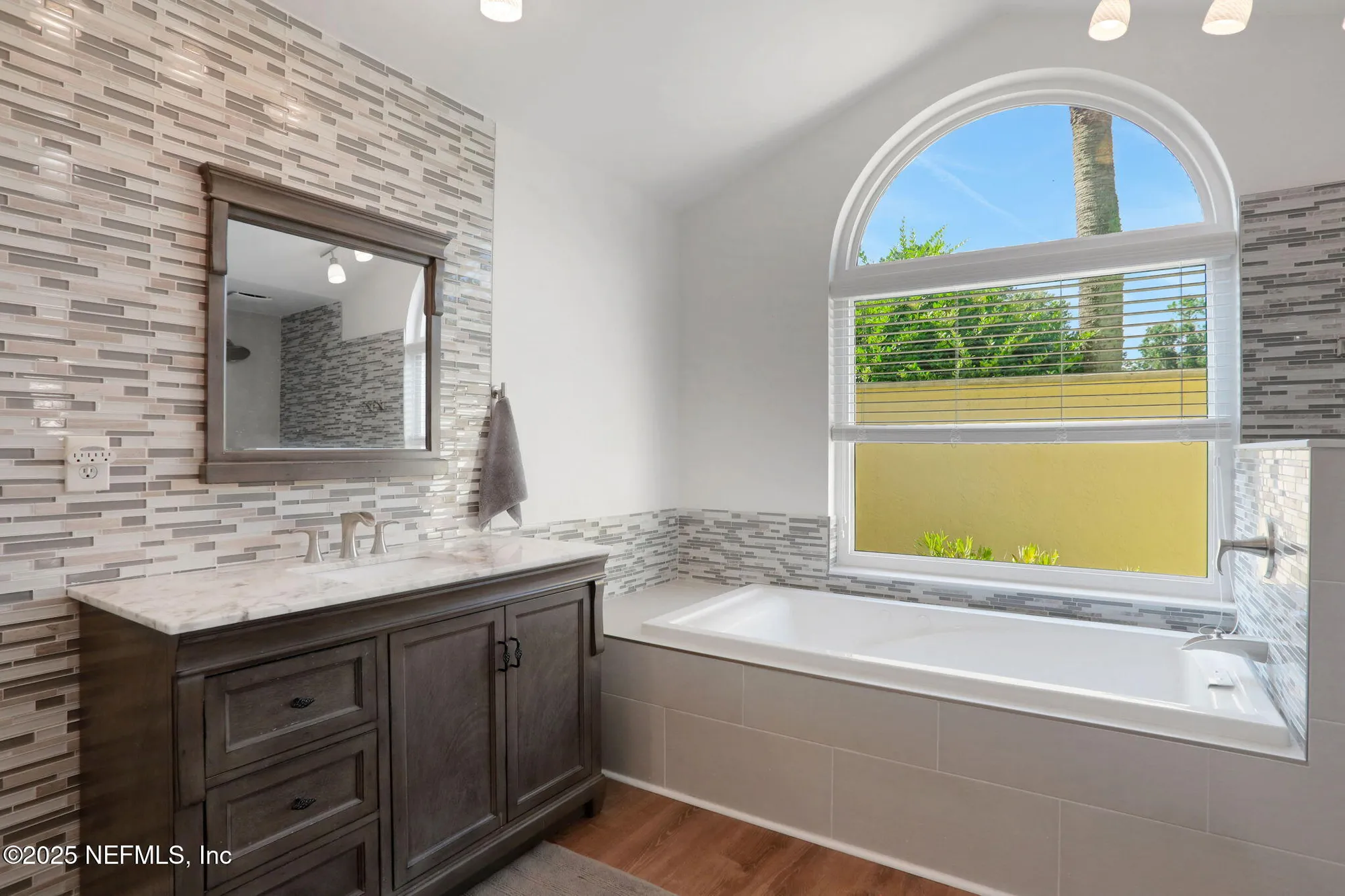 Property Slideshow image 23 of 79 | 45 winding creek way, Ormond Beach, FL, 32174