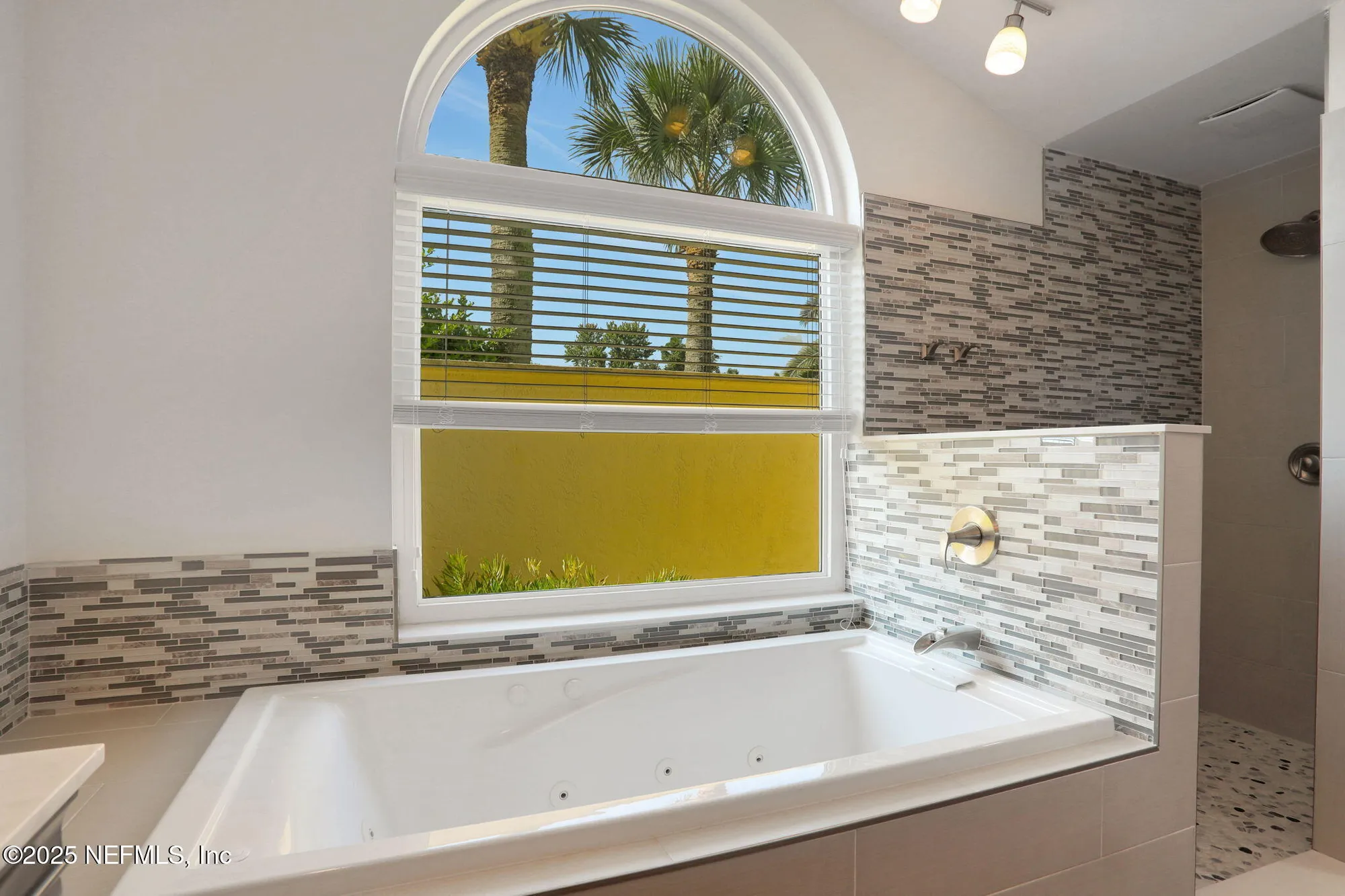 Property Slideshow image 22 of 79 | 45 winding creek way, Ormond Beach, FL, 32174