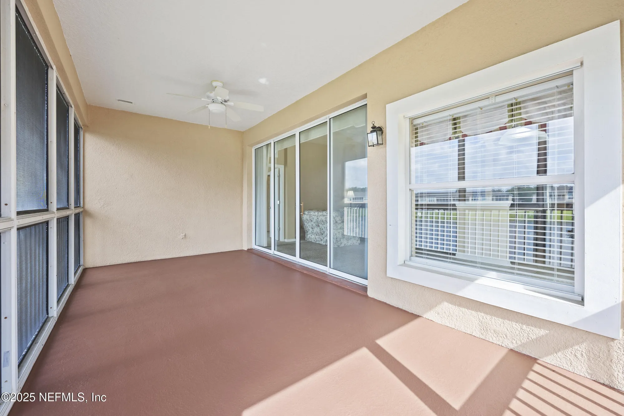 Property Slideshow image 27 of 48 | 11895 surfbird cir # 11a, Jacksonville, FL, 32256