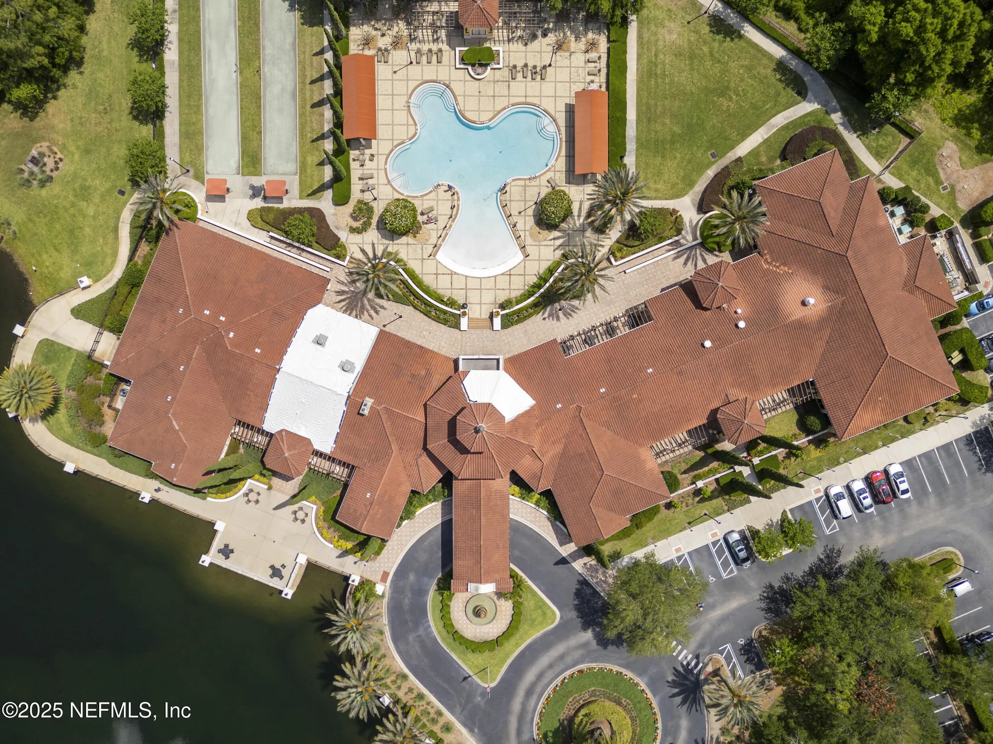 Property Slideshow image 31 of 48 | 11895 surfbird cir # 11a, Jacksonville, FL, 32256