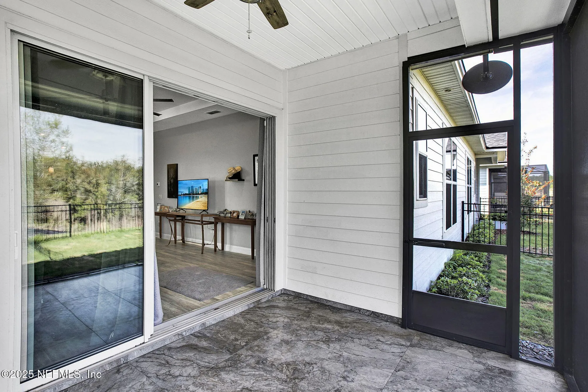 Property Slideshow image 23 of 32 | 4391 sun lily ct, Jacksonville, FL, 32257