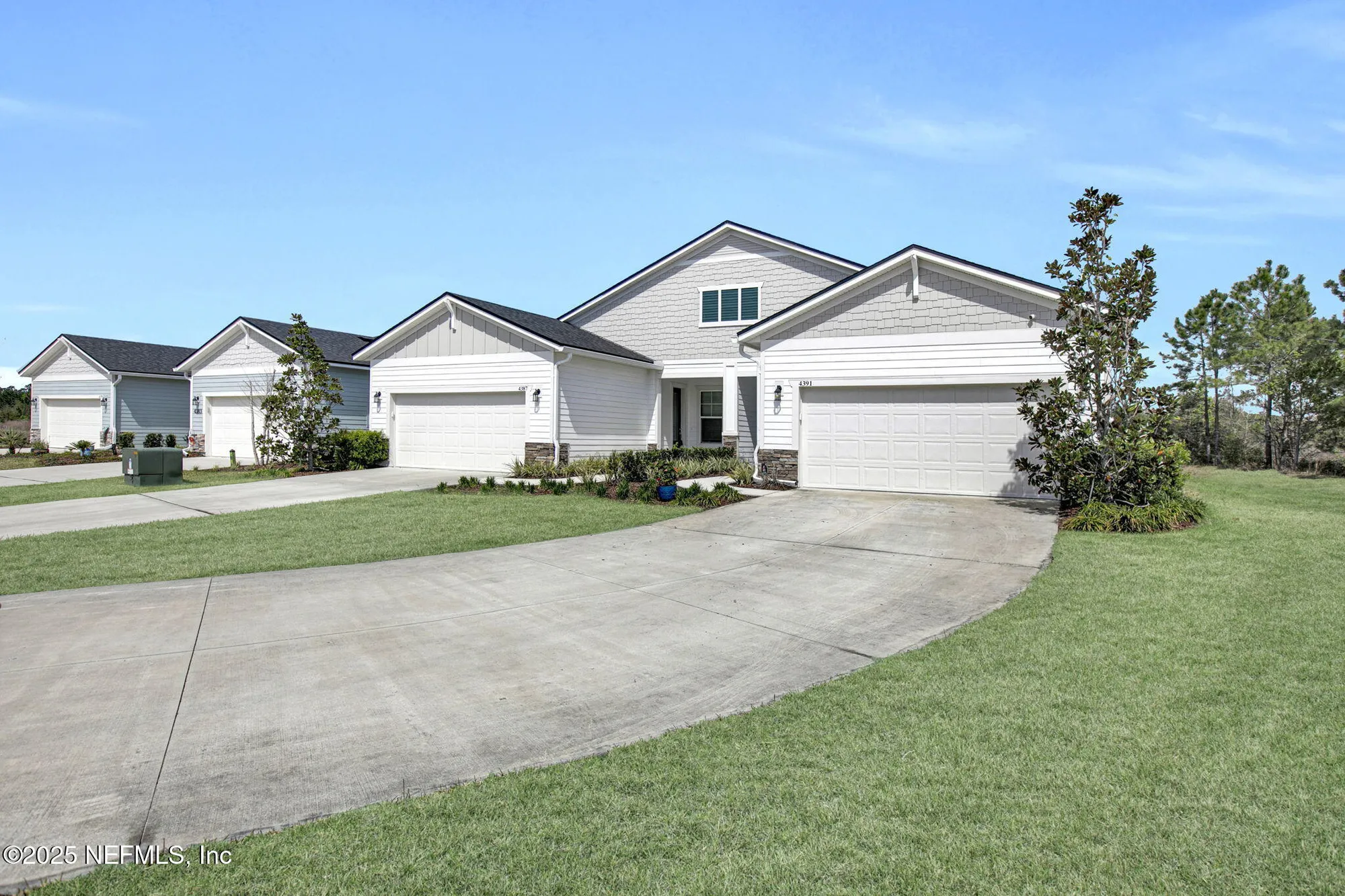Property Slideshow image 1 of 32 | 4391 sun lily ct, Jacksonville, FL, 32257