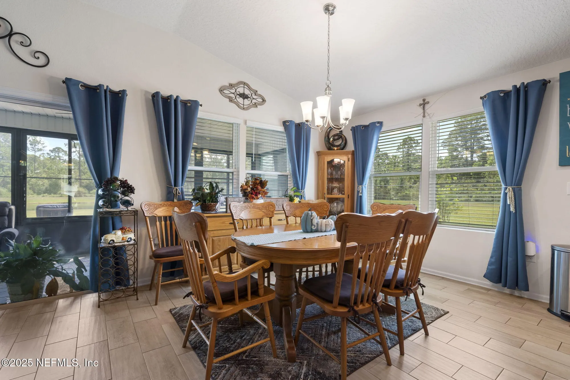 Property Slideshow image 13 of 50 | 4368 green river pl, Middleburg, FL, 32068