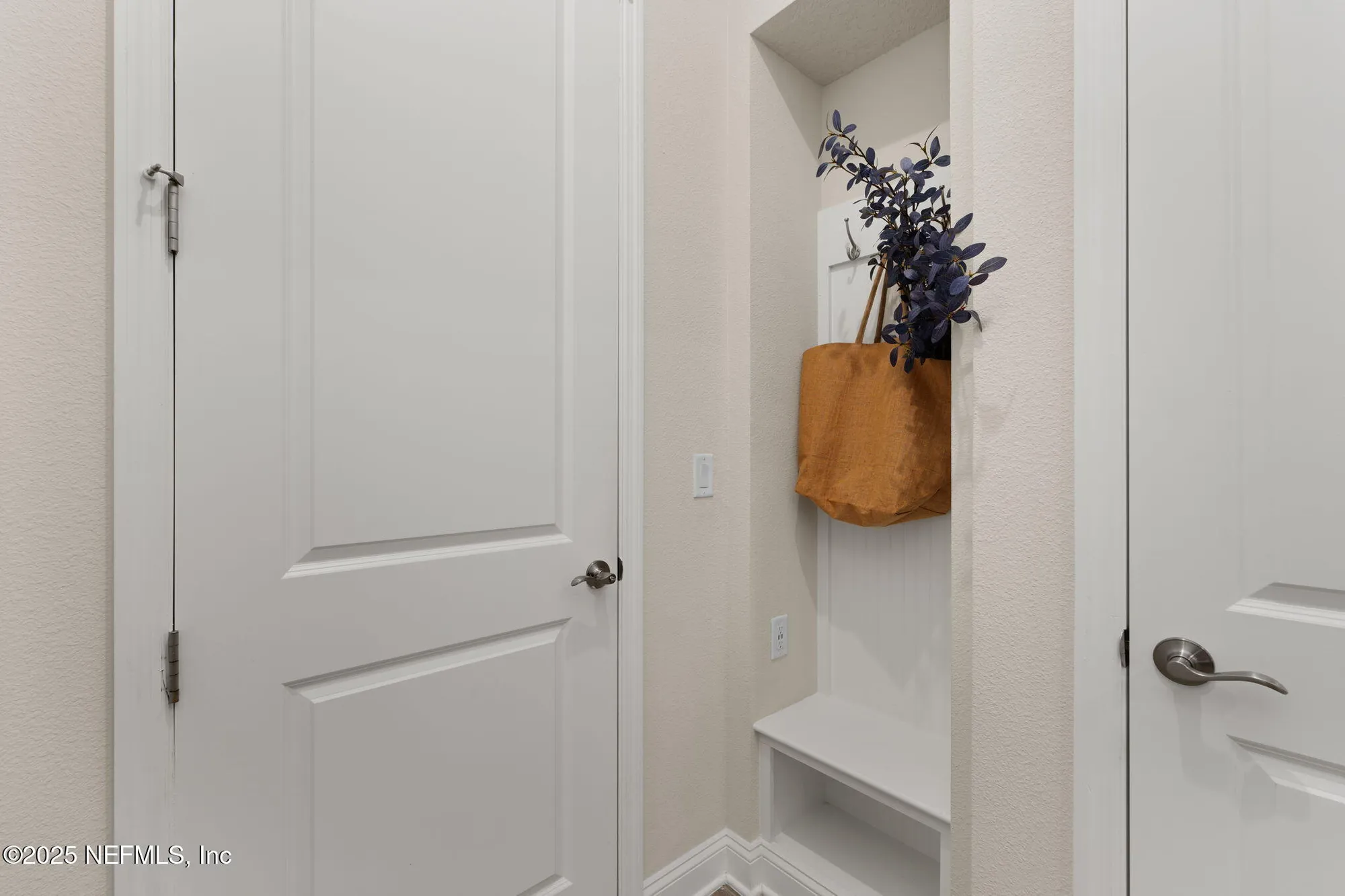 Property Slideshow image 25 of 59 | 275 pinellas way, St Johns, FL, 32259