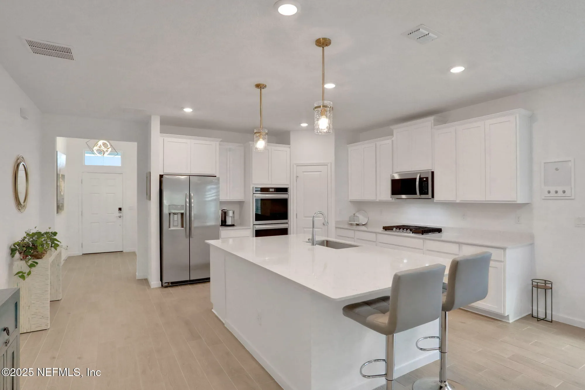 Property Slideshow image 12 of 62 | 75626 pondside ln, Yulee, FL, 32097