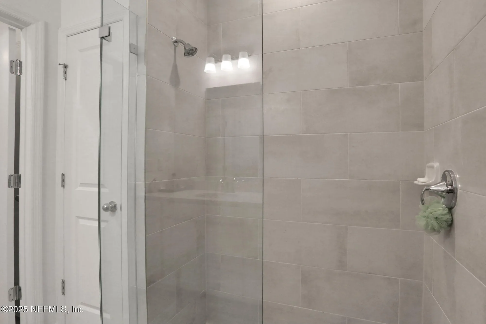 Property Slideshow image 35 of 62 | 75626 pondside ln, Yulee, FL, 32097