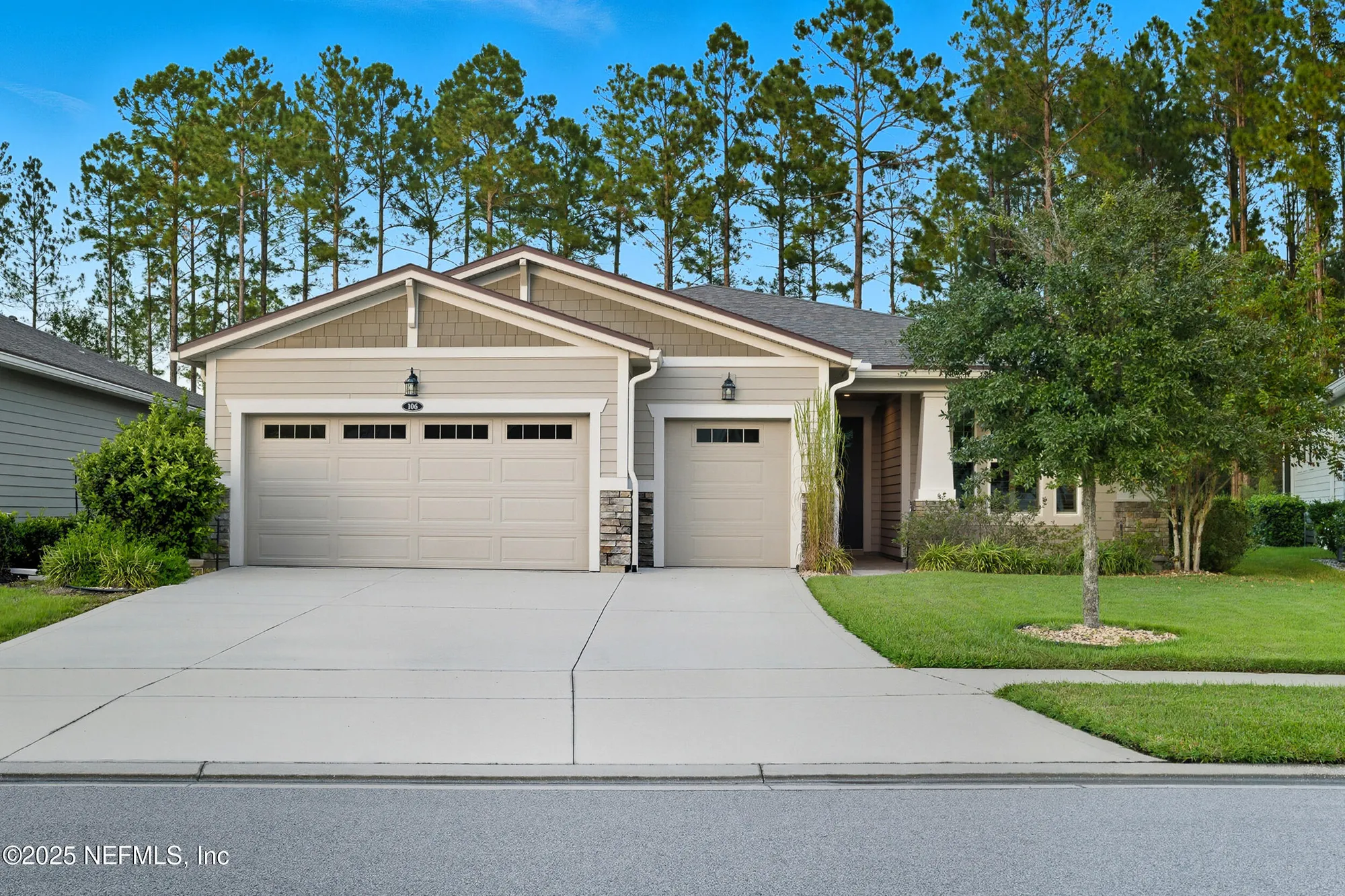 Property Slideshow image 3 of 83 | 106 key grass ct, St Johns, FL, 32259