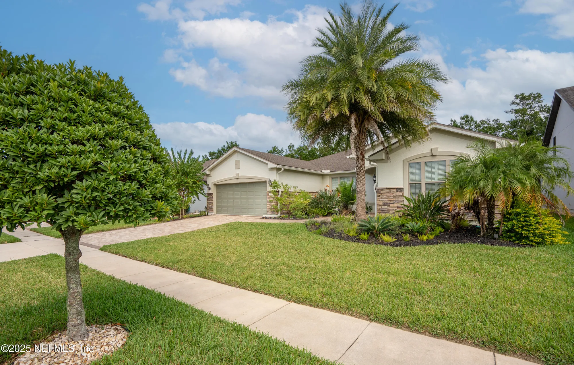 Property Slideshow image 9 of 51 | 435 tree side ln, Ponte Vedra, FL, 32081