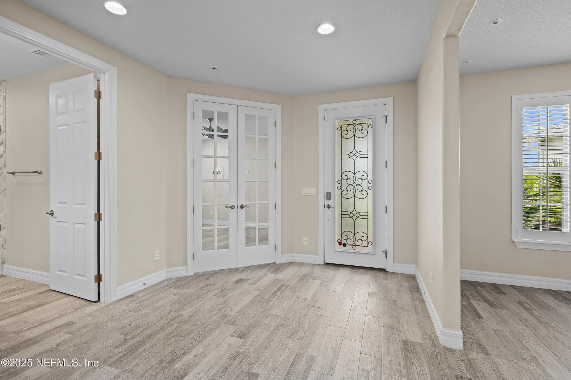 Property Slideshow image 12 of 51 | 435 tree side ln, Ponte Vedra, FL, 32081