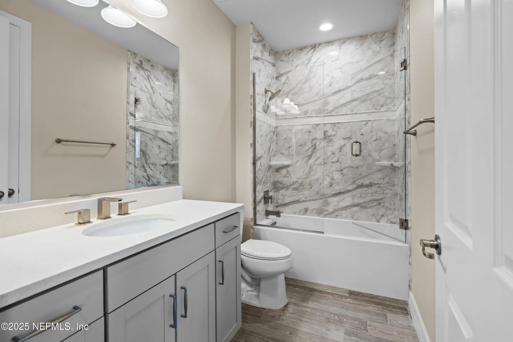 Property Slideshow image 24 of 51 | 435 tree side ln, Ponte Vedra, FL, 32081