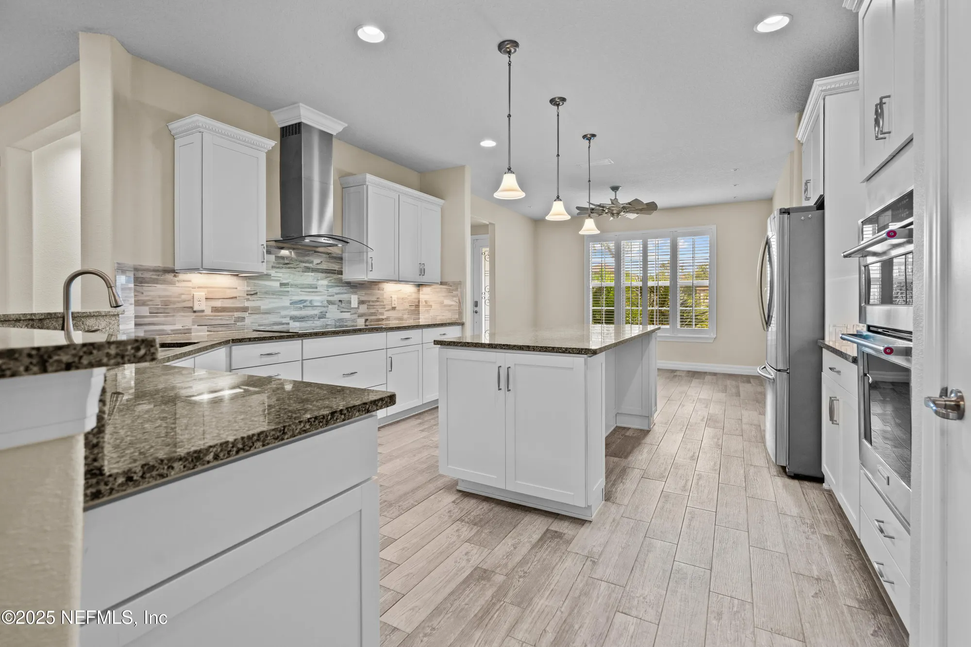 Property Slideshow image 13 of 51 | 435 tree side ln, Ponte Vedra, FL, 32081