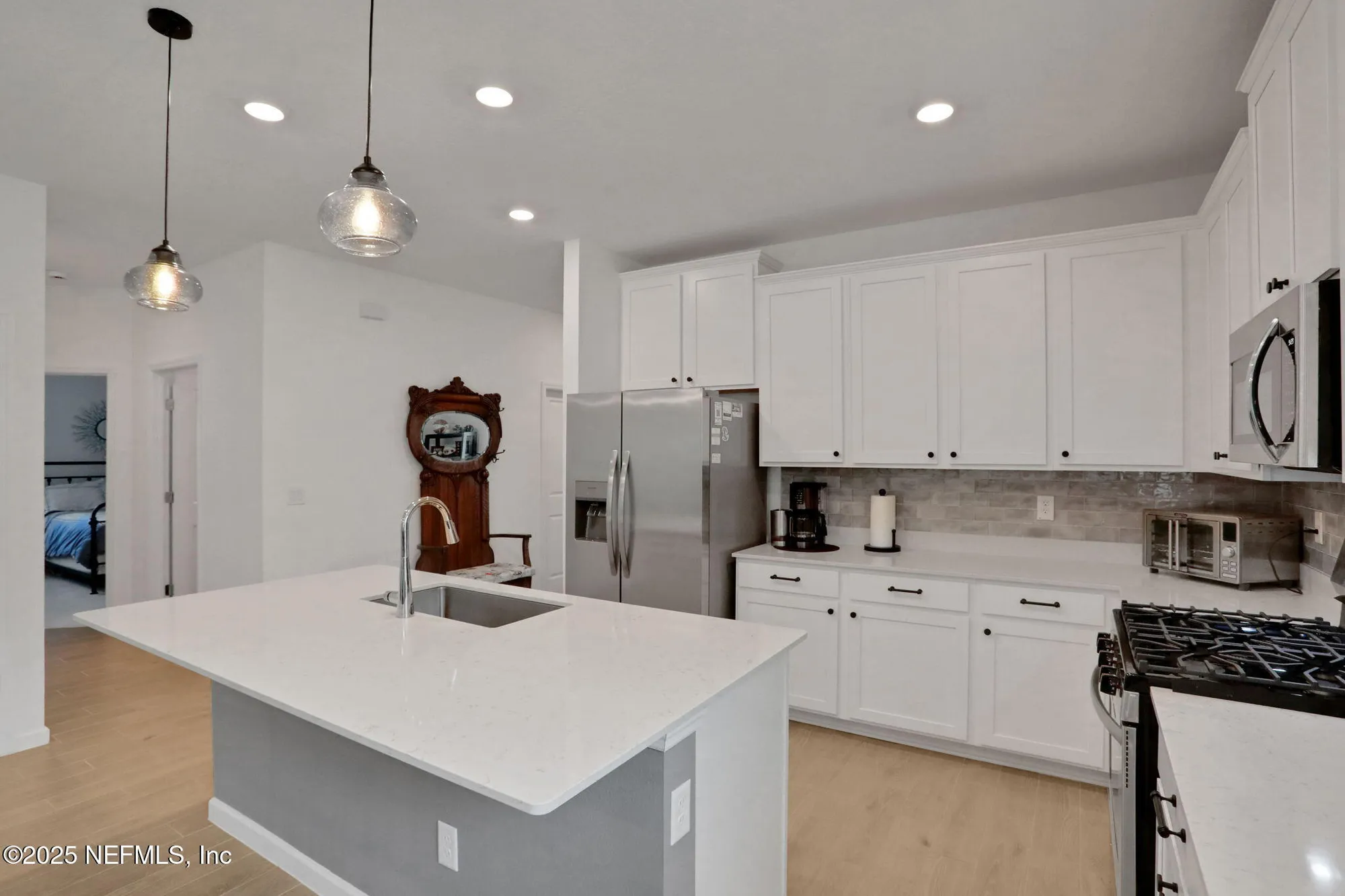 Property Slideshow image 9 of 50 | 75610 pondside ln, Yulee, FL, 32097