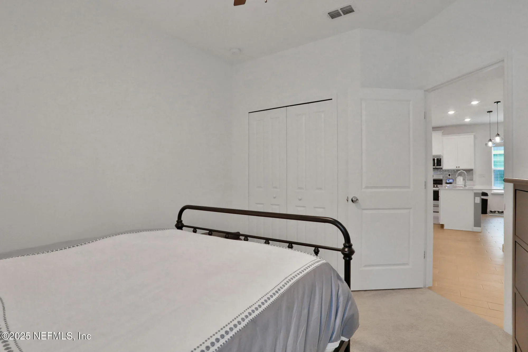 Property Slideshow image 18 of 50 | 75610 pondside ln, Yulee, FL, 32097