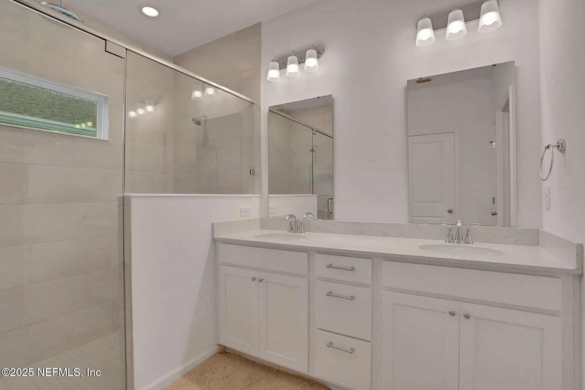 Property Slideshow image 23 of 50 | 75610 pondside ln, Yulee, FL, 32097