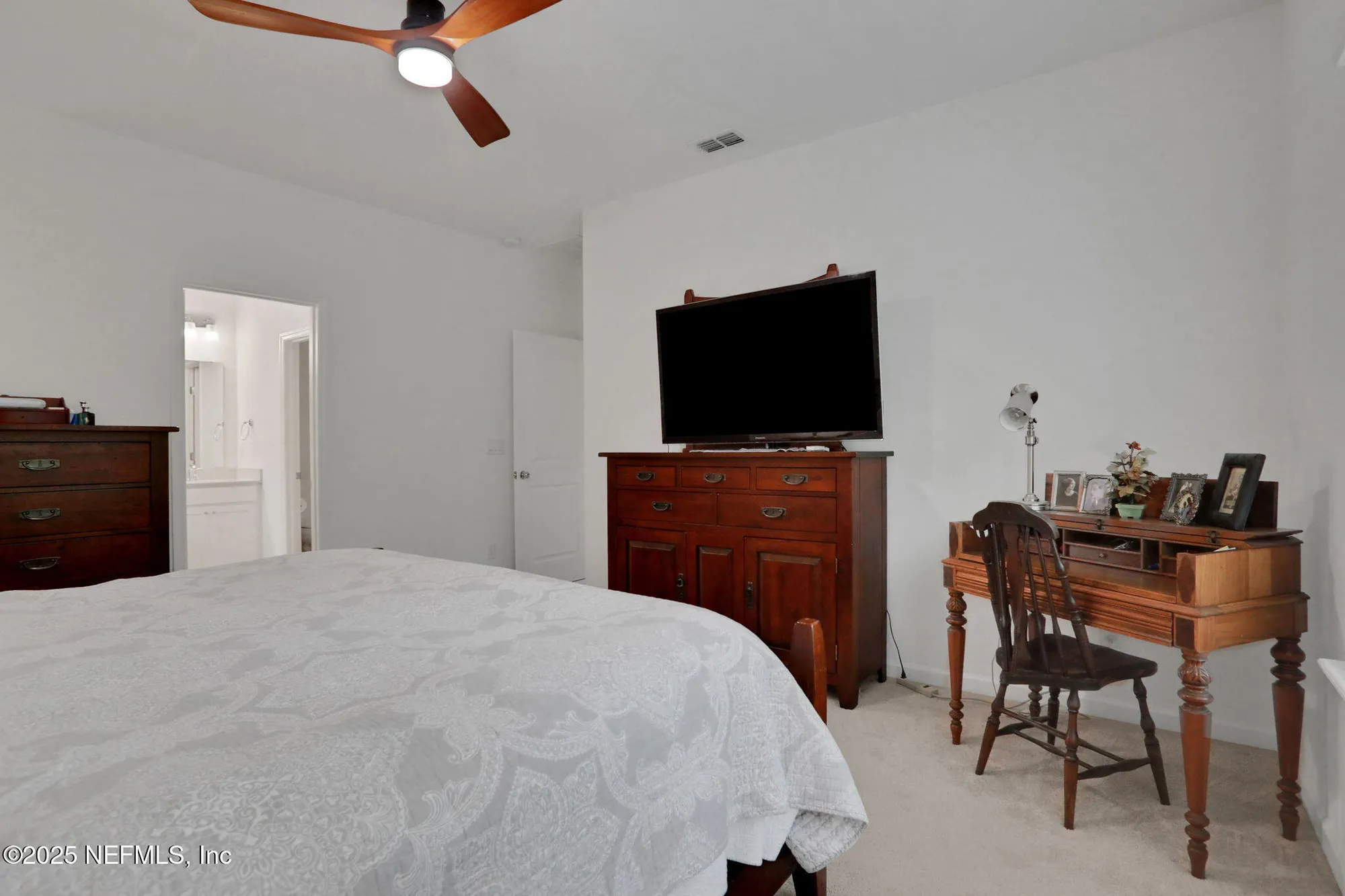 Property Slideshow image 22 of 50 | 75610 pondside ln, Yulee, FL, 32097