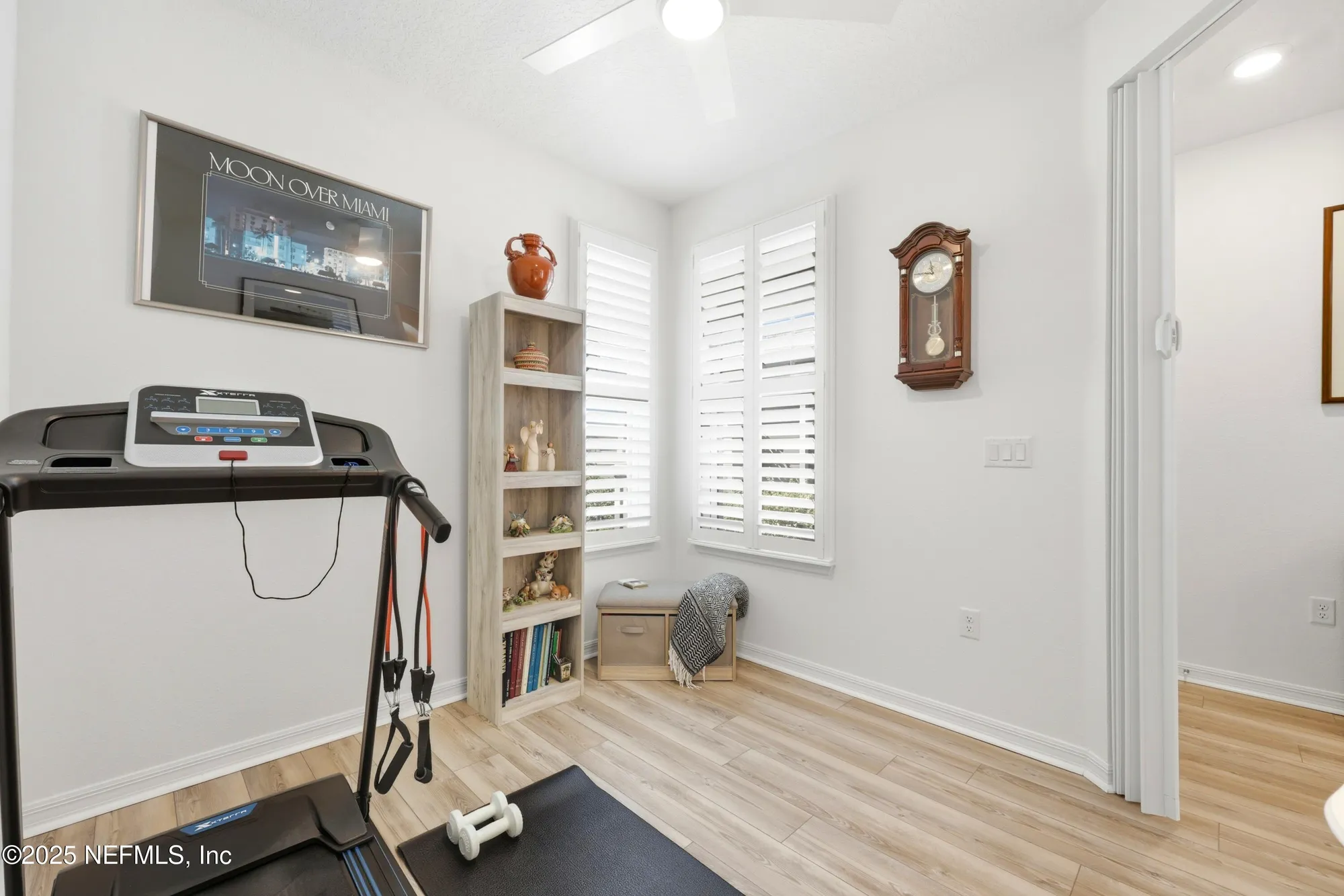 Property Slideshow image 11 of 68 | 11139 city front dr, Jacksonville, FL, 32256