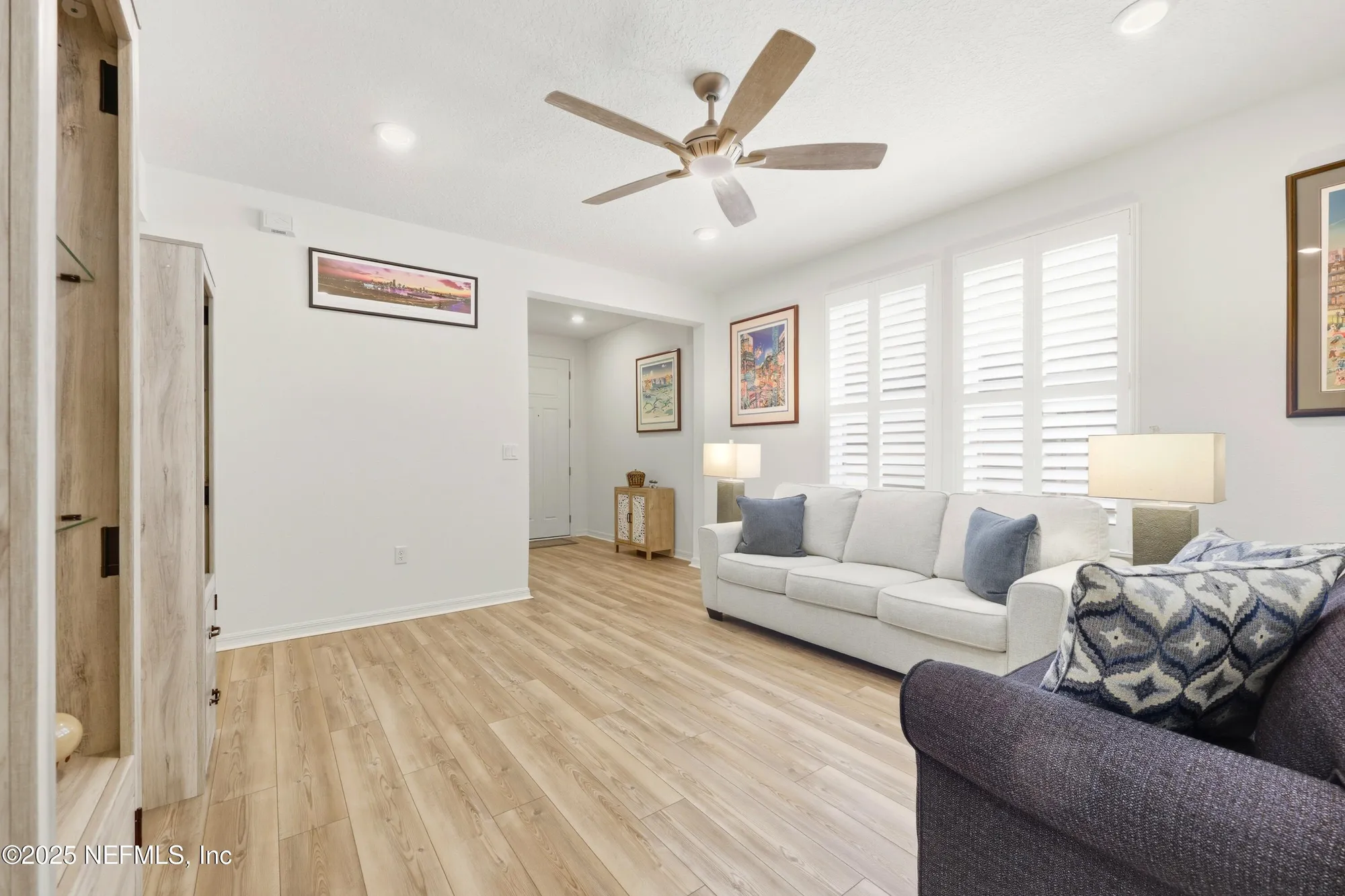 Property Slideshow image 5 of 68 | 11139 city front dr, Jacksonville, FL, 32256