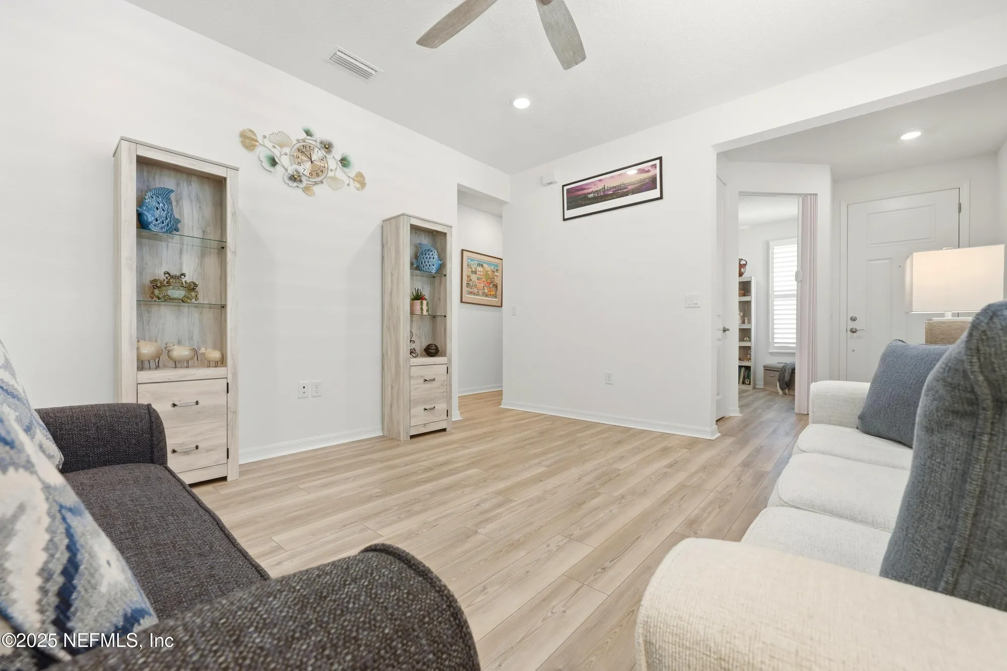 Property Slideshow image 9 of 68 | 11139 city front dr, Jacksonville, FL, 32256