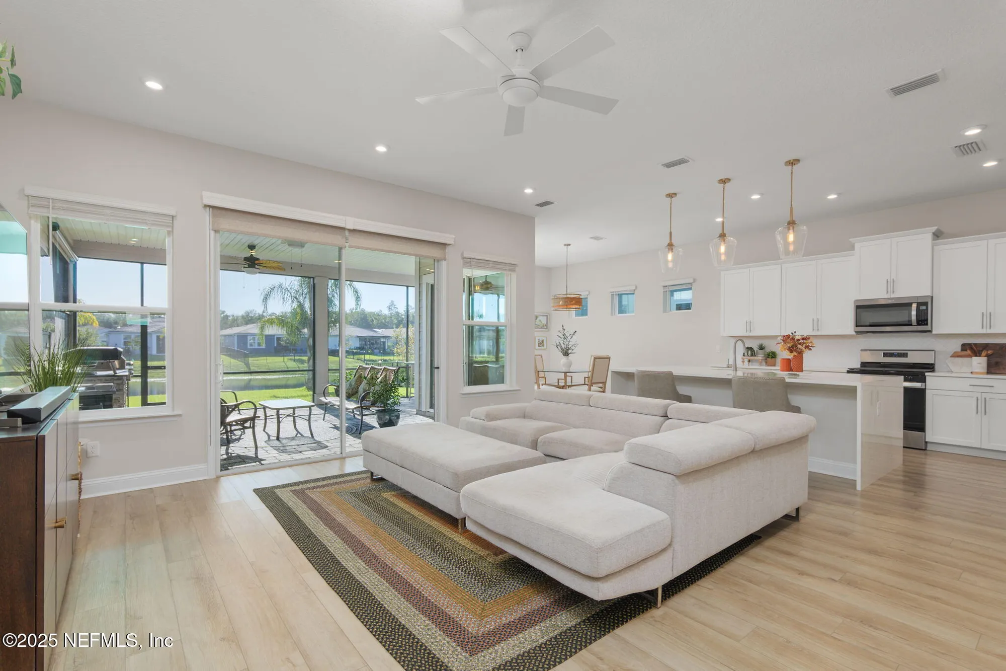 Property Slideshow image 11 of 68 | 253 pinellas way, St Johns, FL, 32259