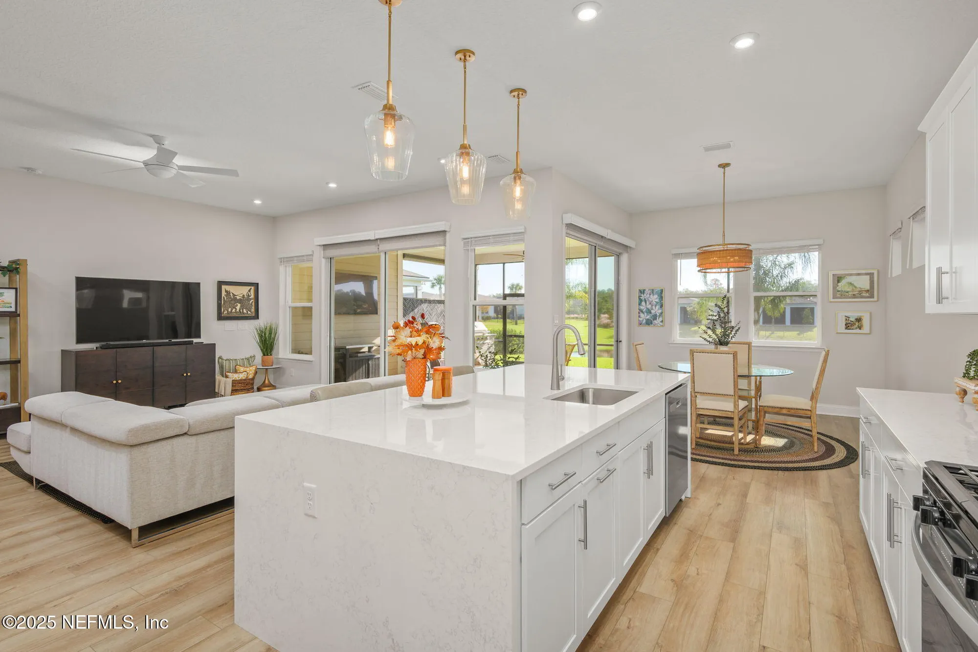 Property Slideshow image 7 of 68 | 253 pinellas way, St Johns, FL, 32259