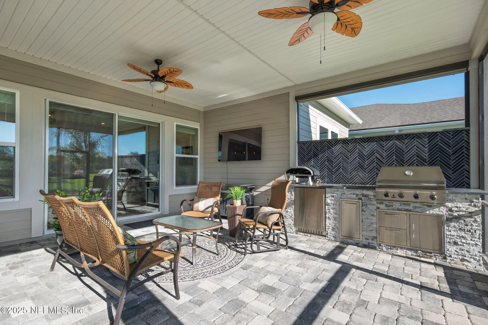 Property Slideshow image 28 of 68 | 253 pinellas way, St Johns, FL, 32259