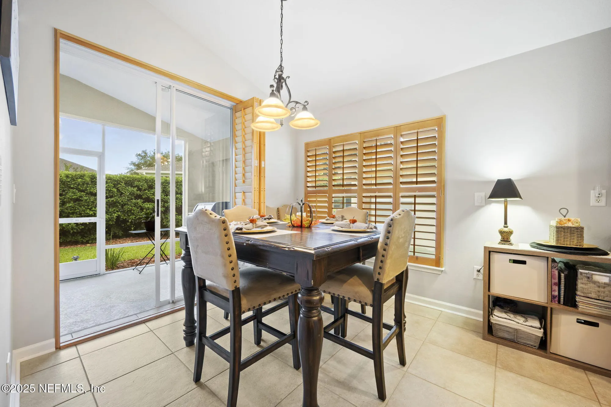 Property Slideshow image 18 of 39 | 9175 honeybee ln, Jacksonville, FL, 32256