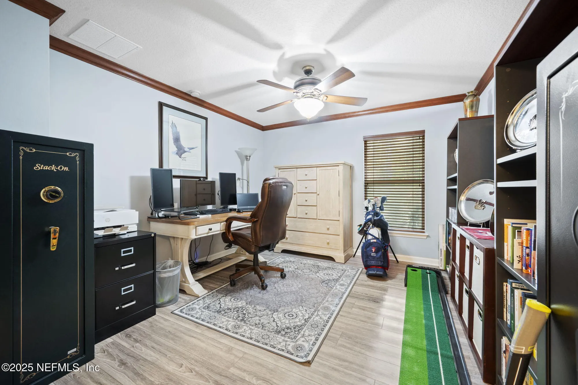 Property Slideshow image 32 of 39 | 9175 honeybee ln, Jacksonville, FL, 32256