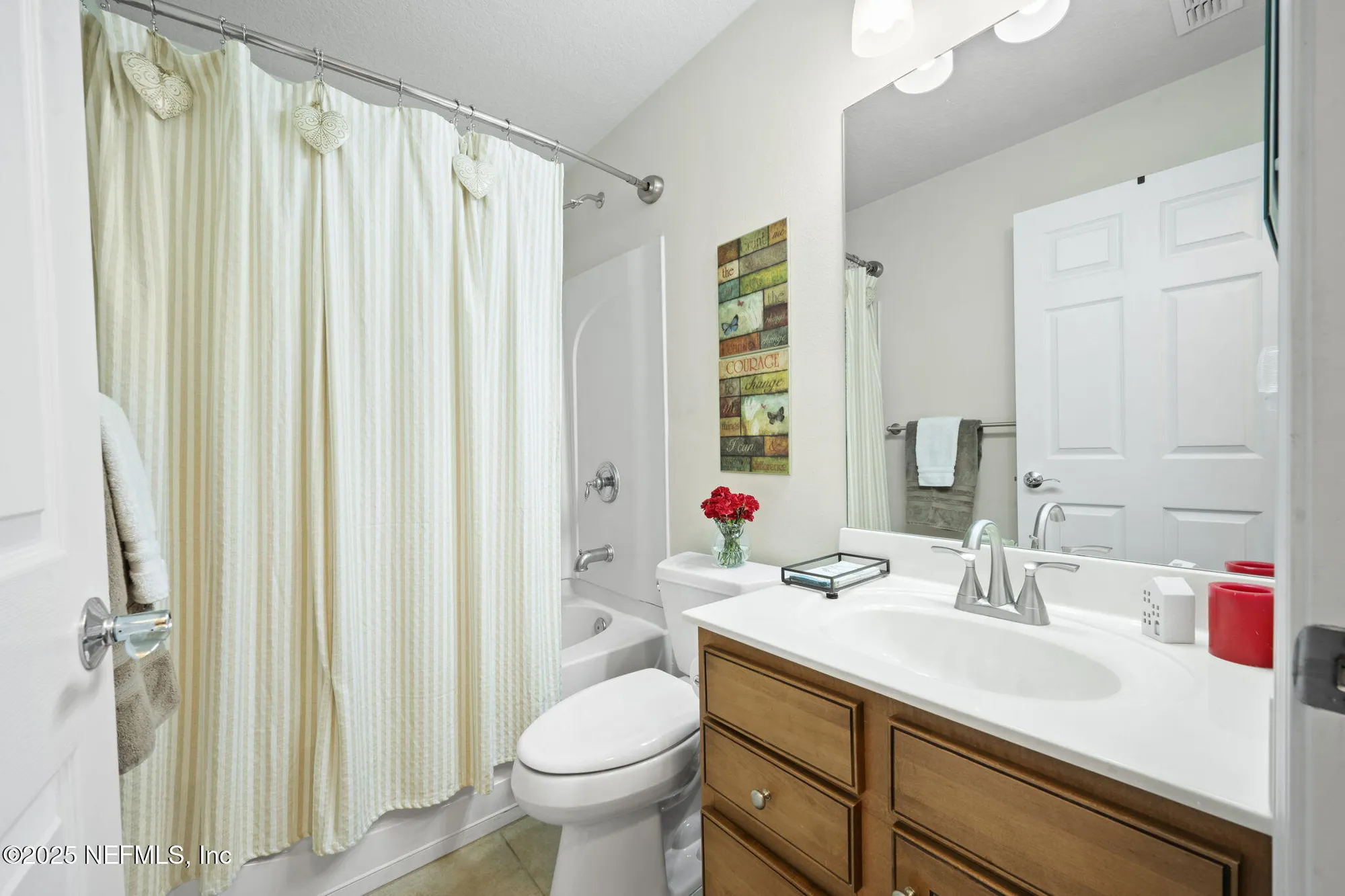 Property Slideshow image 30 of 39 | 9175 honeybee ln, Jacksonville, FL, 32256