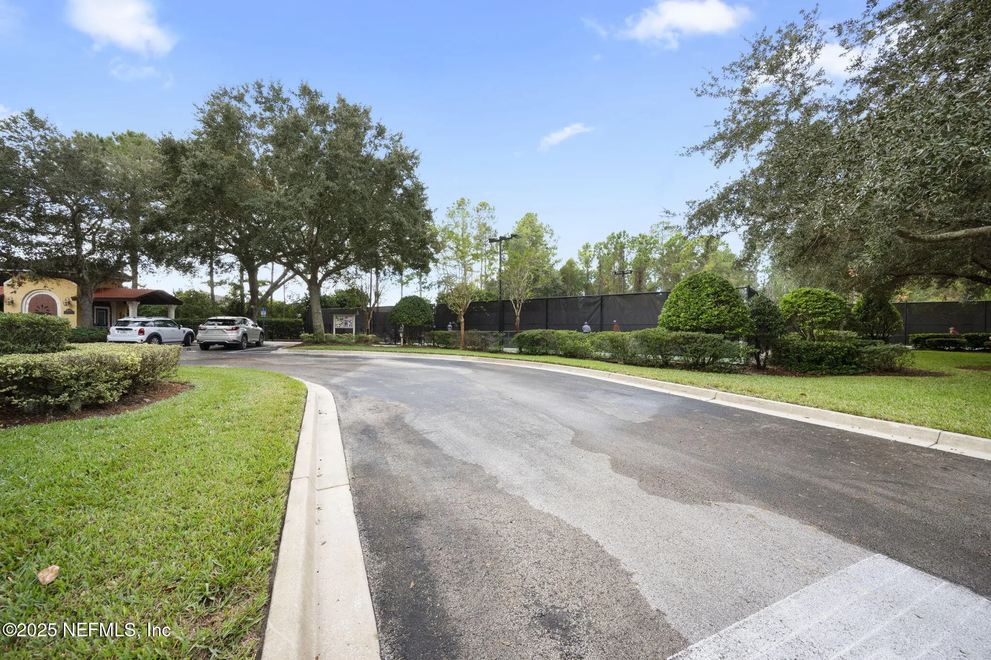 Property Slideshow image 37 of 39 | 9175 honeybee ln, Jacksonville, FL, 32256