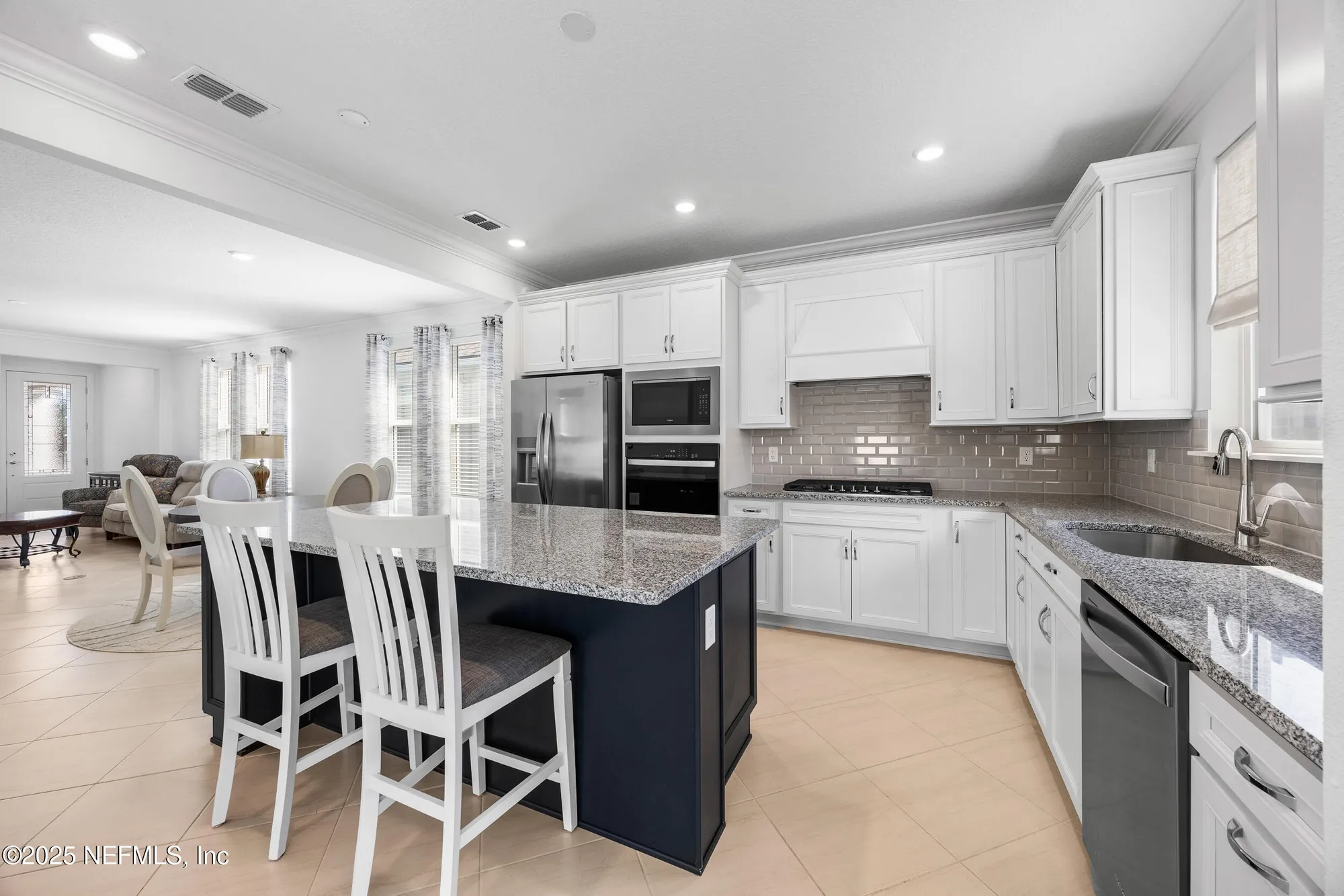 Property Slideshow image 10 of 42 | 722 cool breeze way, Yulee, FL, 32097