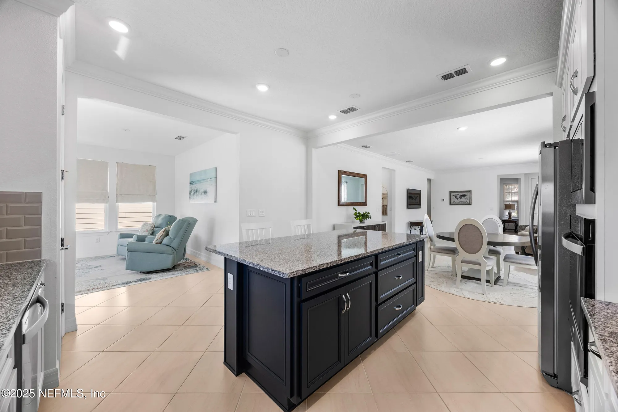 Property Slideshow image 13 of 42 | 722 cool breeze way, Yulee, FL, 32097