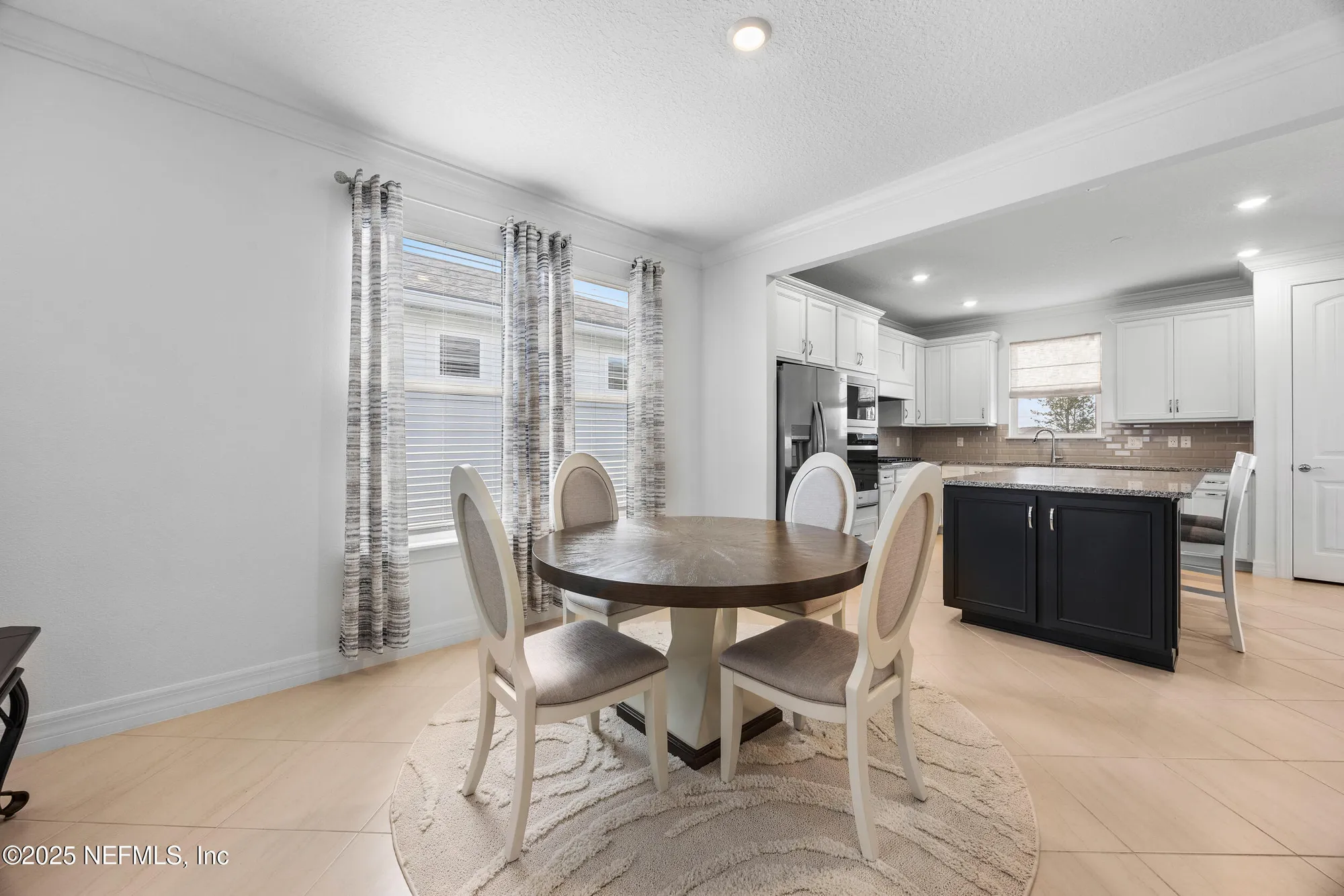 Property Slideshow image 9 of 42 | 722 cool breeze way, Yulee, FL, 32097