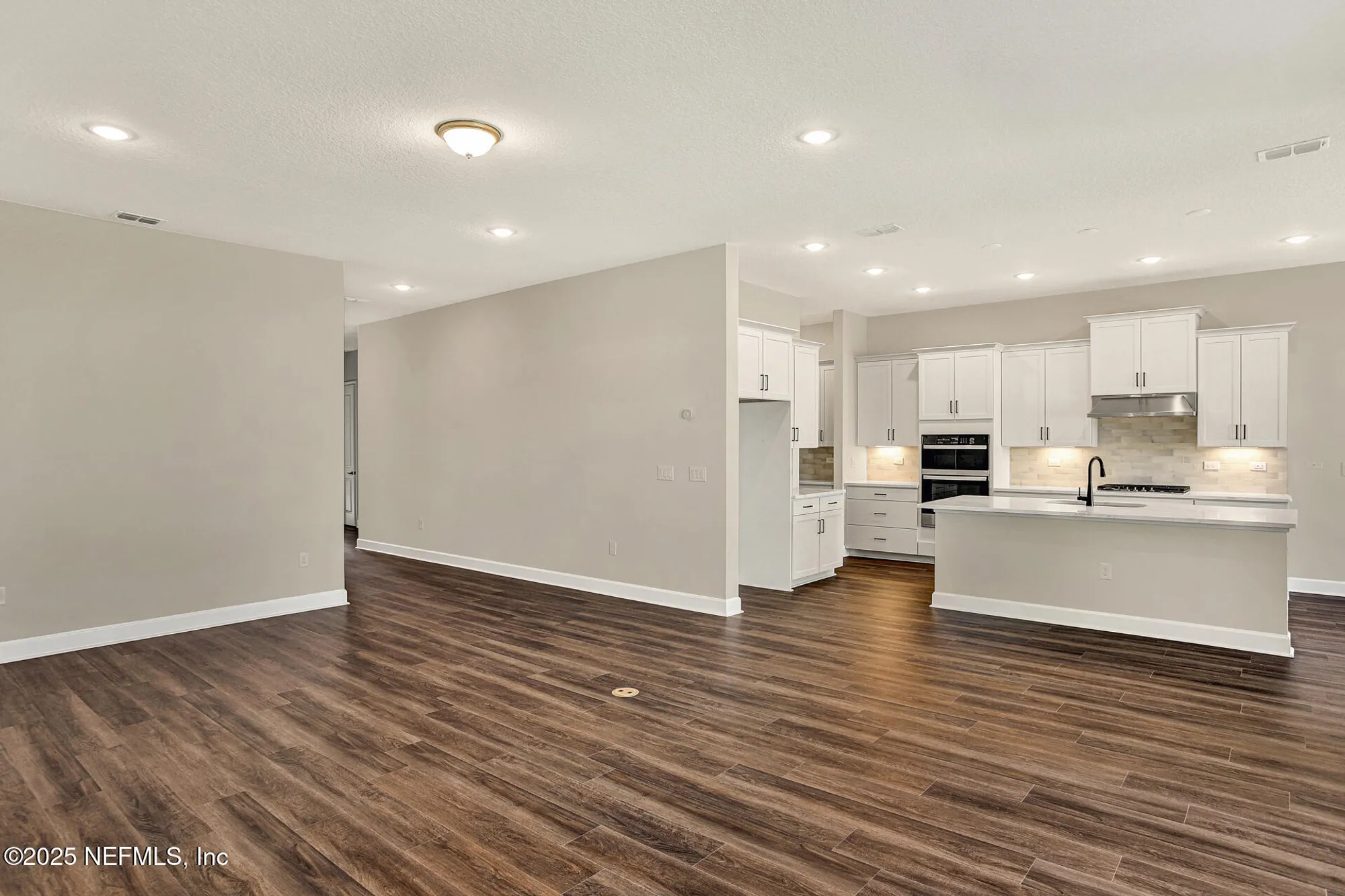 Property Slideshow image 13 of 20 | 636 knotted birch ave, St Augustine, FL, 32092