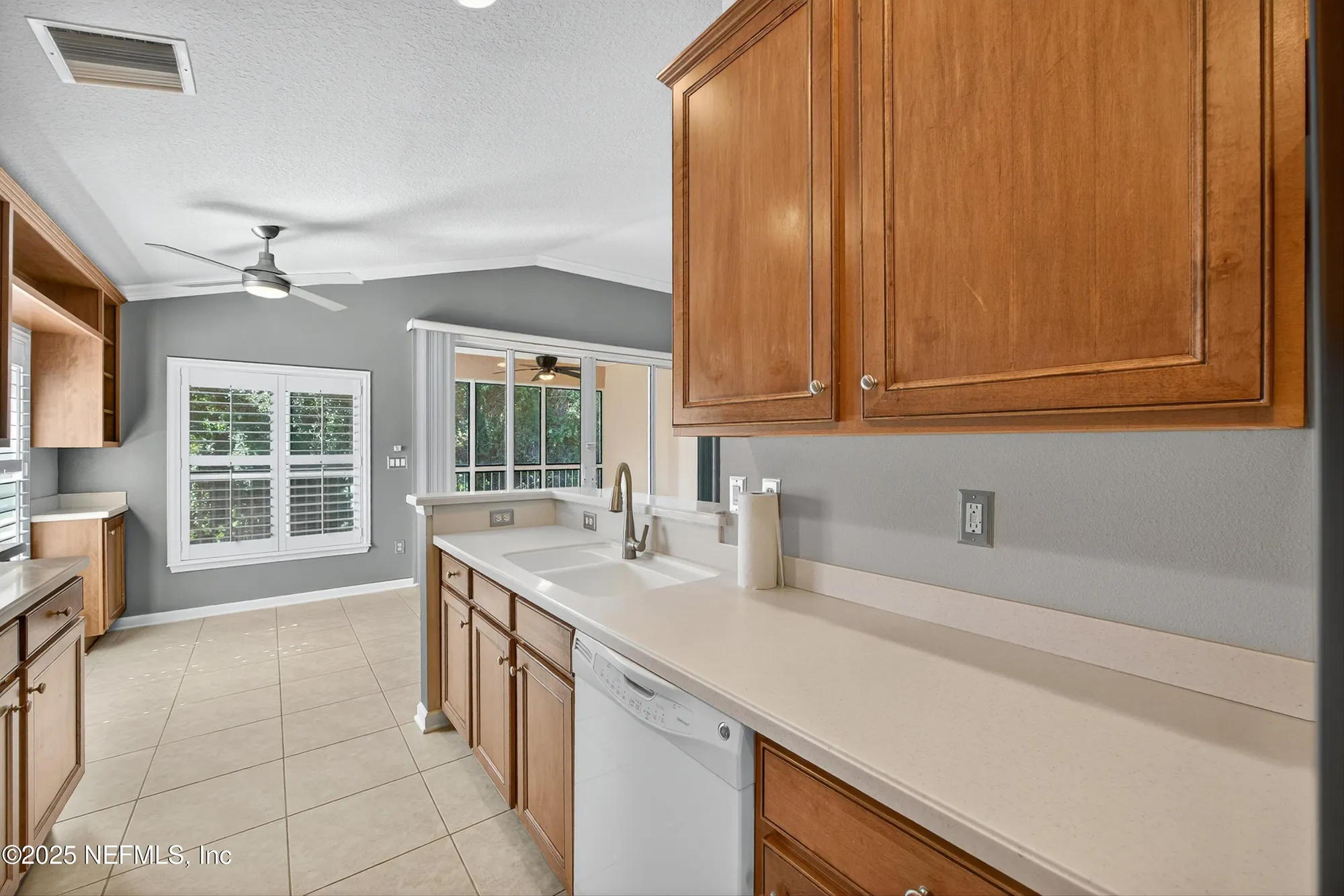 Property Slideshow image 17 of 44 | 8495 little swift cir 35a, Jacksonville, FL, 32256