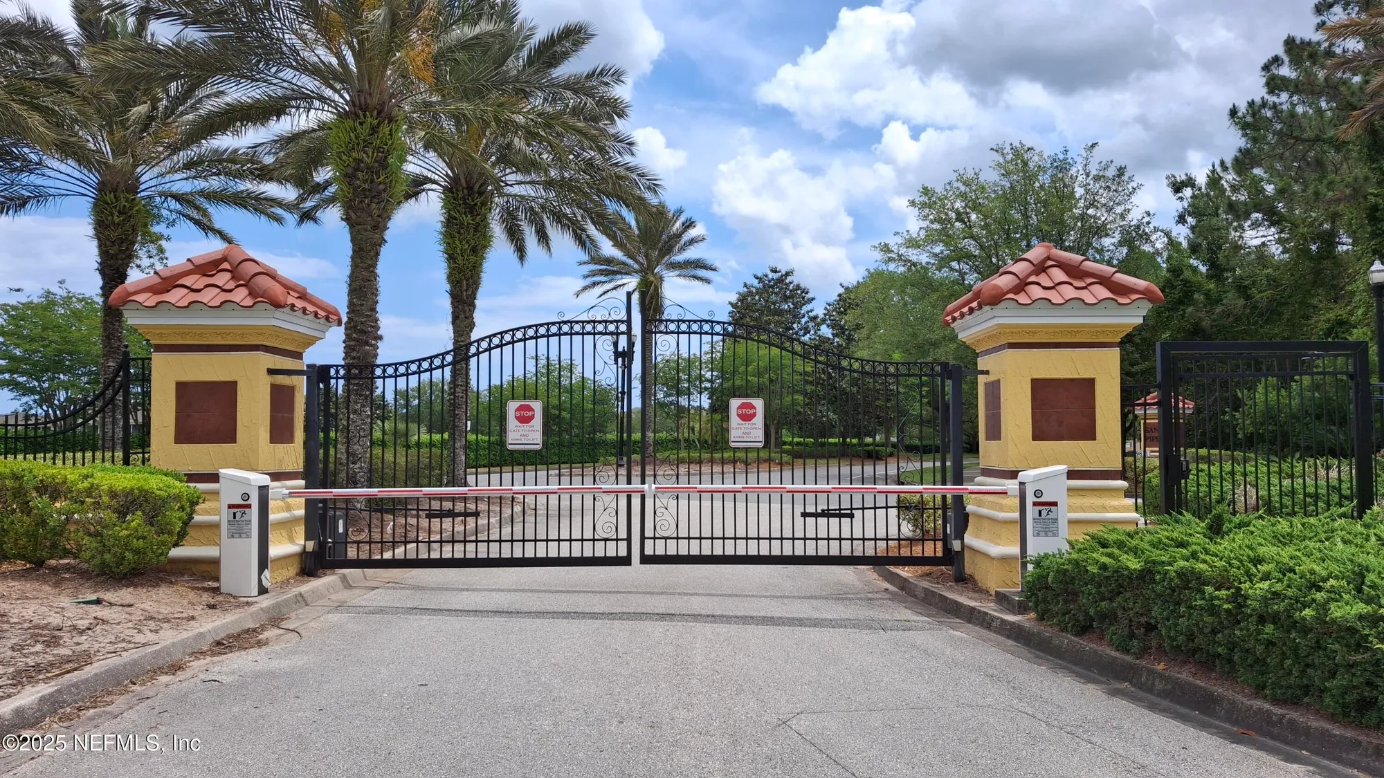 Property Slideshow image 32 of 44 | 8495 little swift cir 35a, Jacksonville, FL, 32256