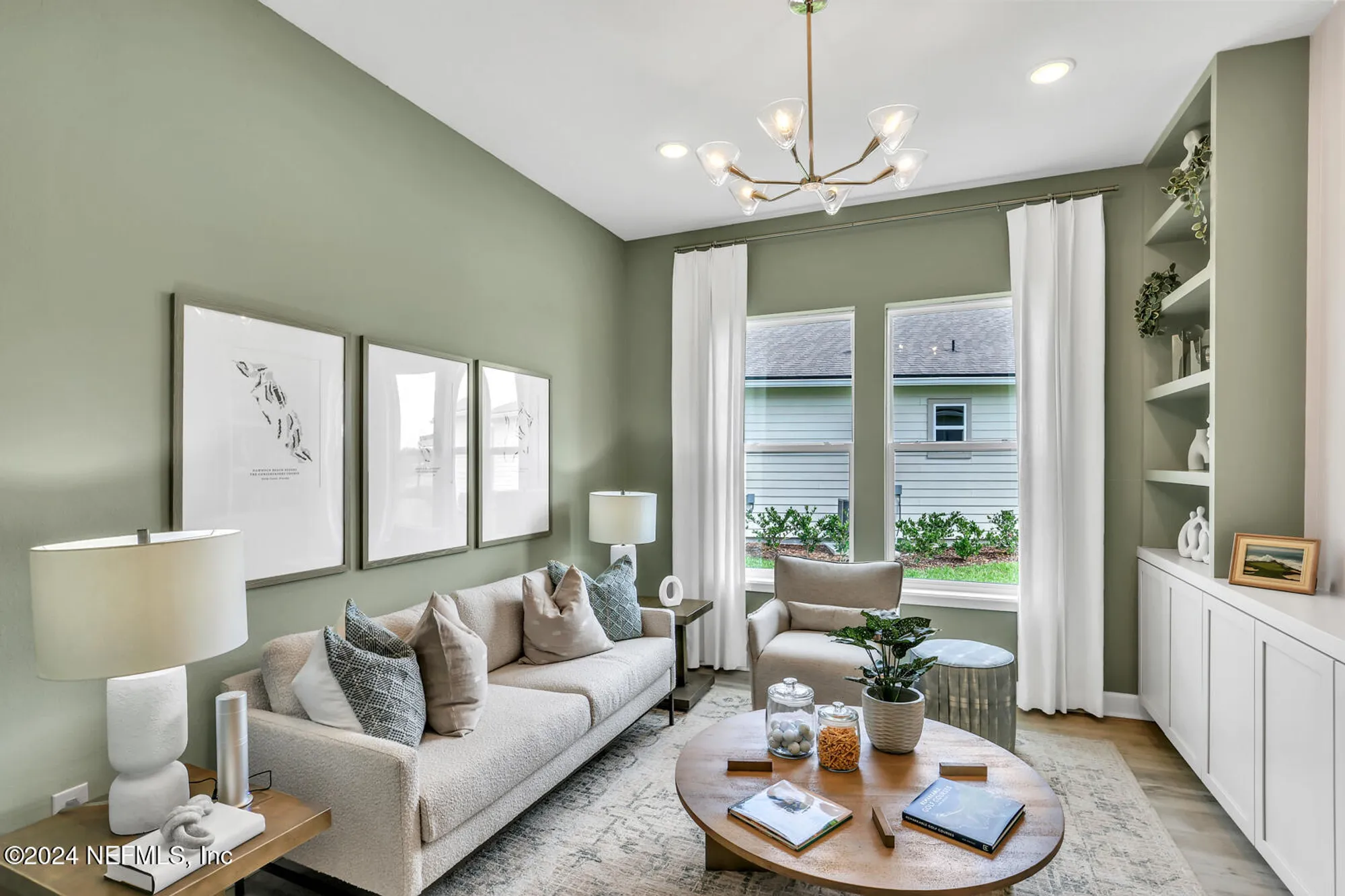 Property Slideshow image 5 of 37 | 565 knotted birch ave, St Augustine, FL, 32092