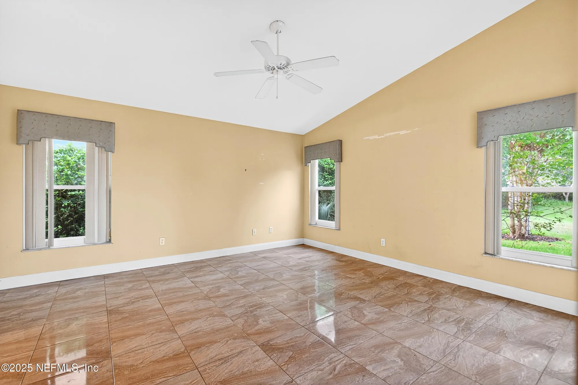 Property Slideshow image 8 of 20 | 1419 areca palm dr, Port Orange, FL, 32128
