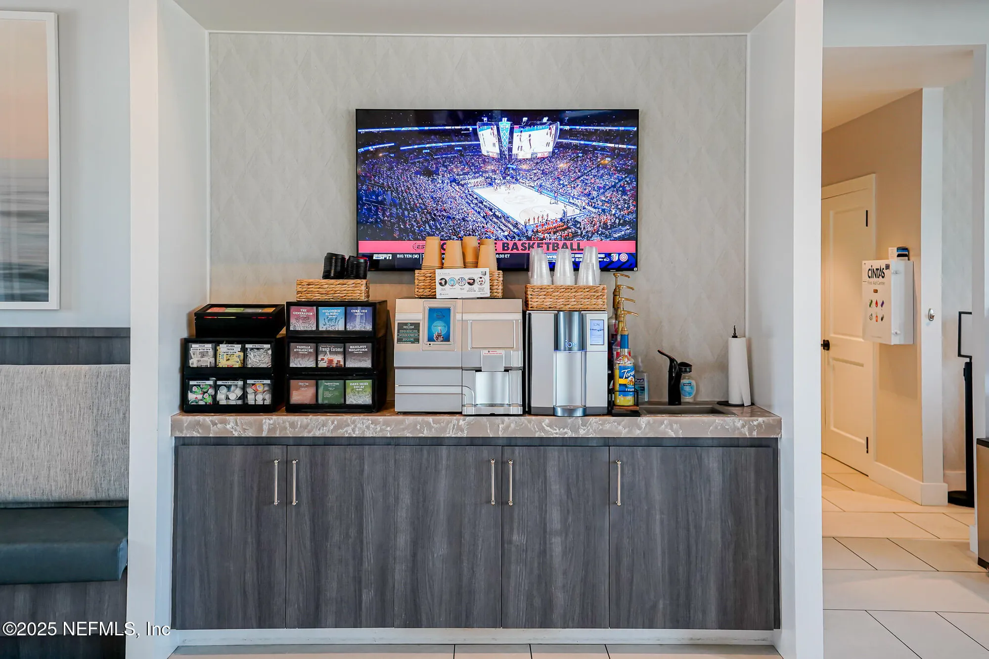 Property Slideshow image 56 of 73 | 109 fly line dr, St Johns, FL, 32259