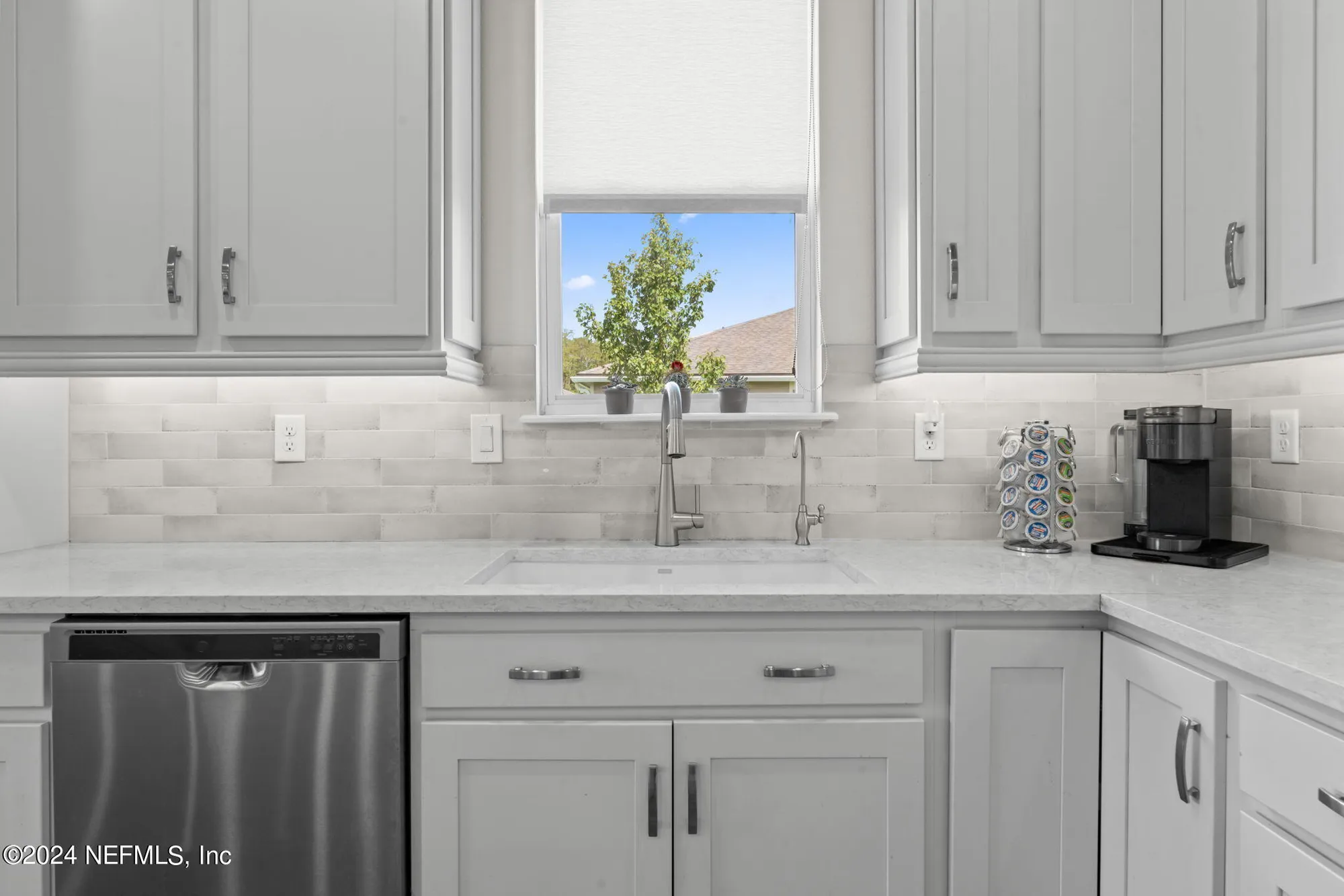 Property Slideshow image 21 of 99 | 10810 kentworth way, Jacksonville, FL, 32256