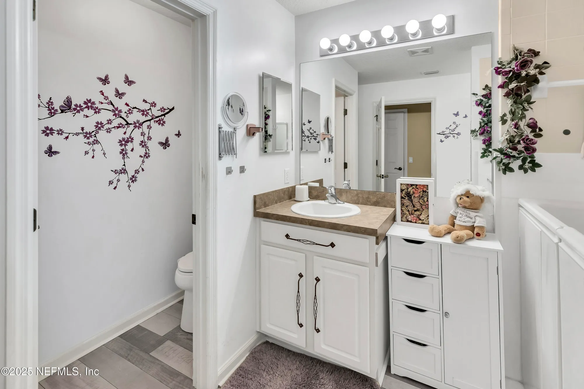 Property Slideshow image 25 of 35 | 1200 coghill cir, Saint Augustine, FL, 32092