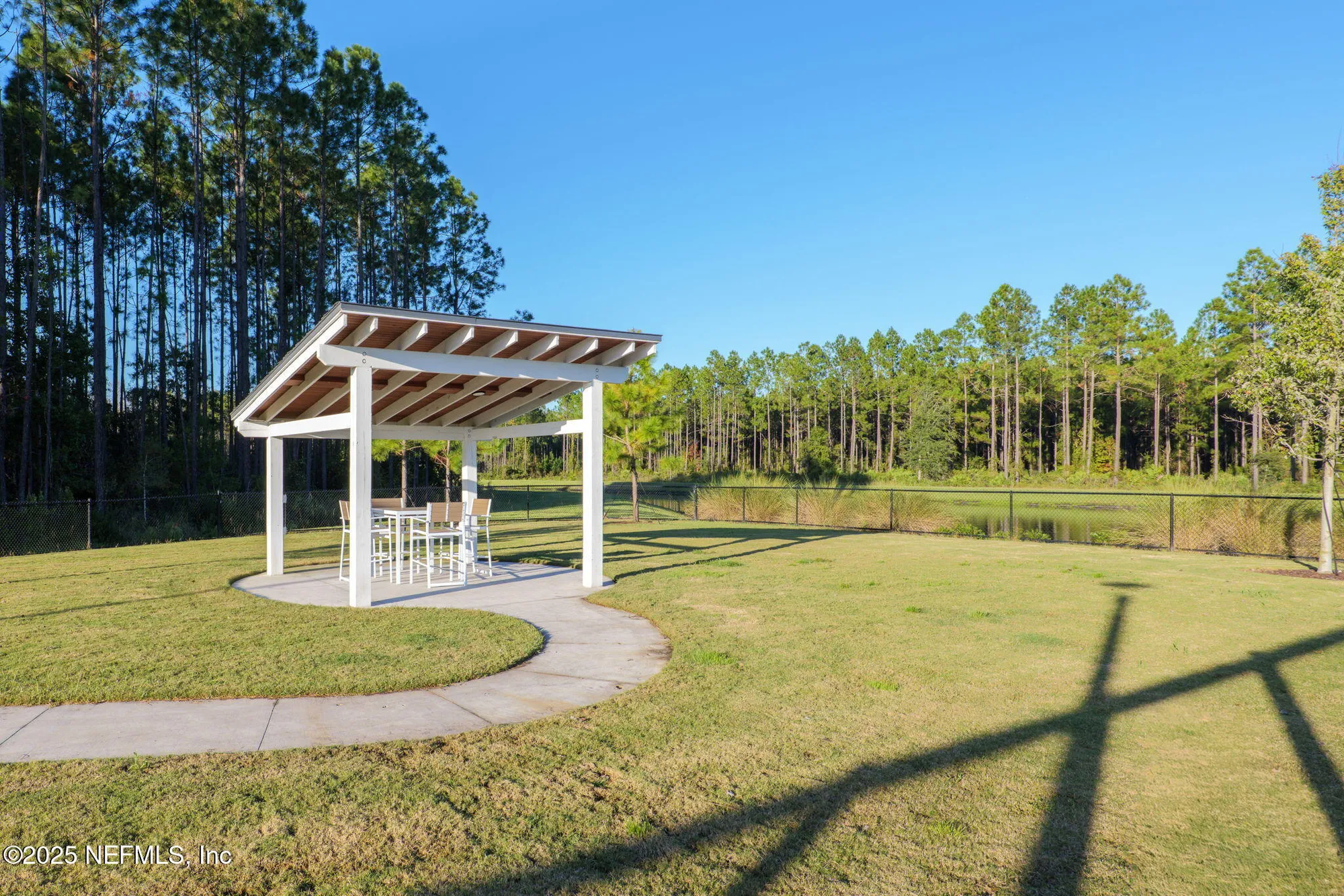 Property Slideshow image 25 of 27 | 408 del webb pkwy, Yulee, FL, 32097