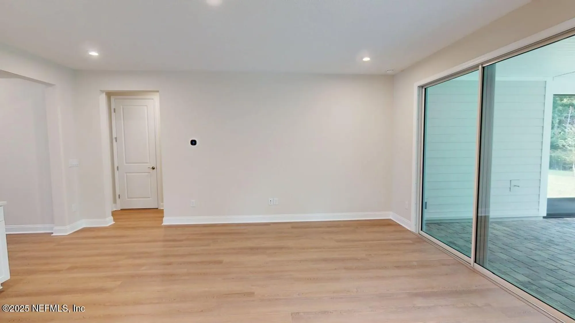 Property Slideshow image 10 of 66 | 402 pelton pl, St Johns, FL, 32259