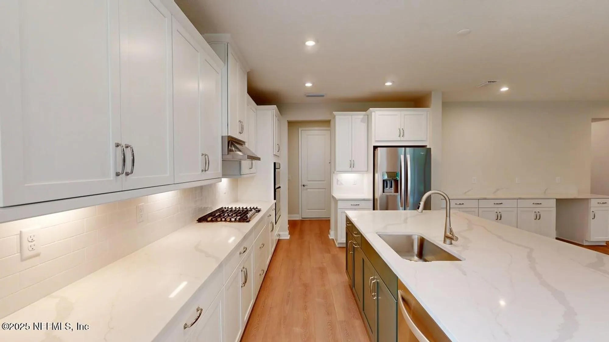 Property Slideshow image 7 of 66 | 402 pelton pl, St Johns, FL, 32259