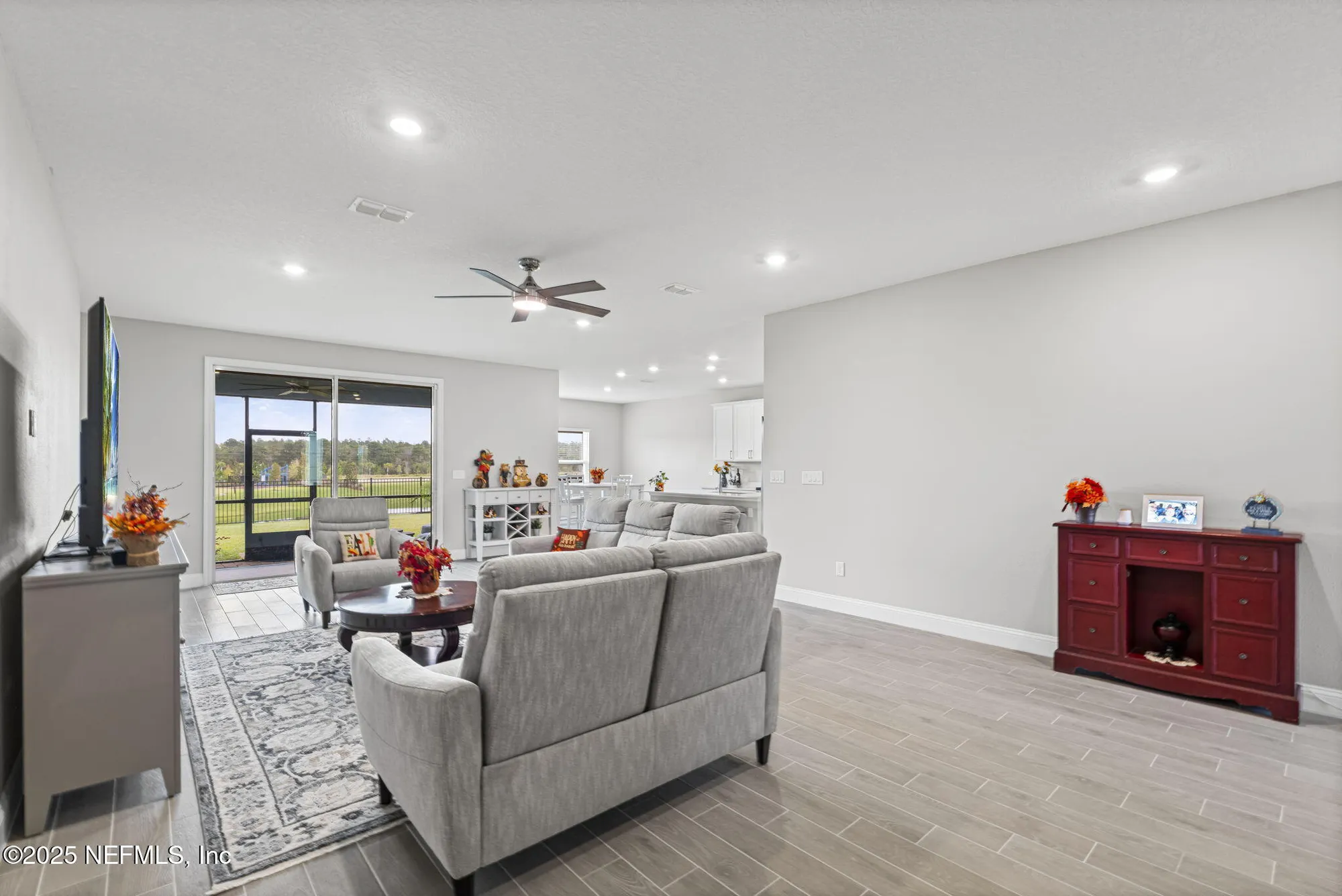 Property Slideshow image 11 of 68 | 2745 firelight ln, Green Cove Springs, FL, 32043