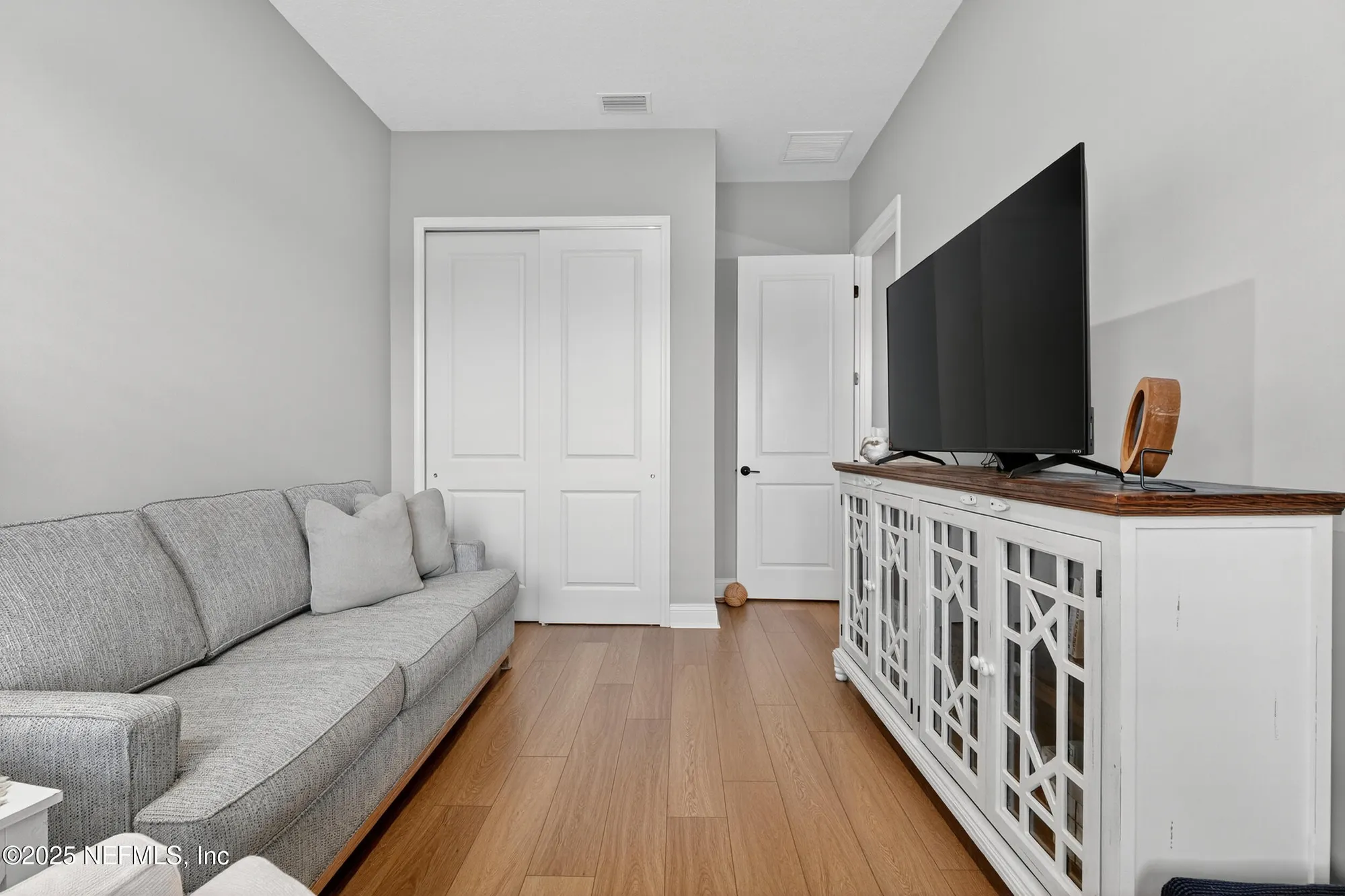 Property Slideshow image 27 of 53 | 412 ladyslipper dr, St Johns, FL, 32259