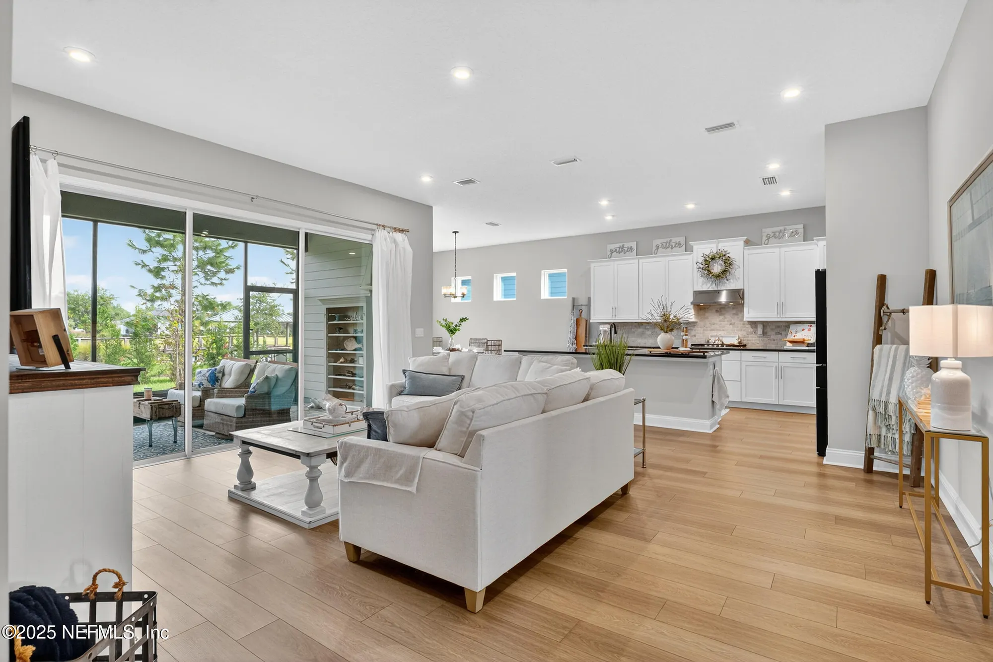 Property Slideshow image 10 of 53 | 412 ladyslipper dr, St Johns, FL, 32259