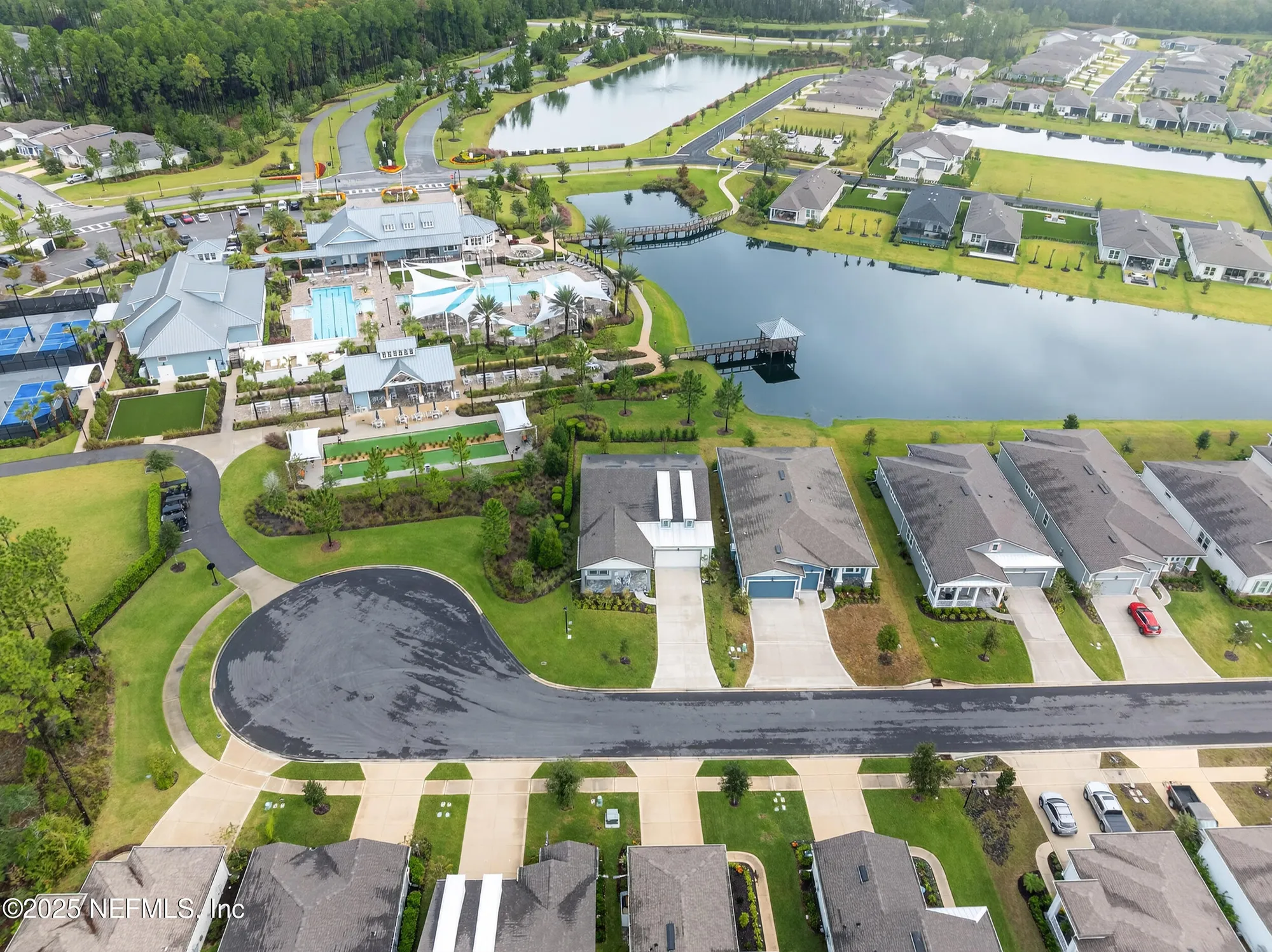 Property Slideshow image 38 of 53 | 412 ladyslipper dr, St Johns, FL, 32259